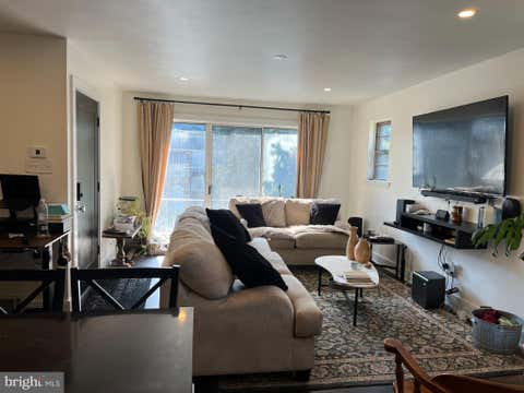 Condo For Rent - 2660 Wentworth Road #2<br/> PHILADELPHIA, PA 19131