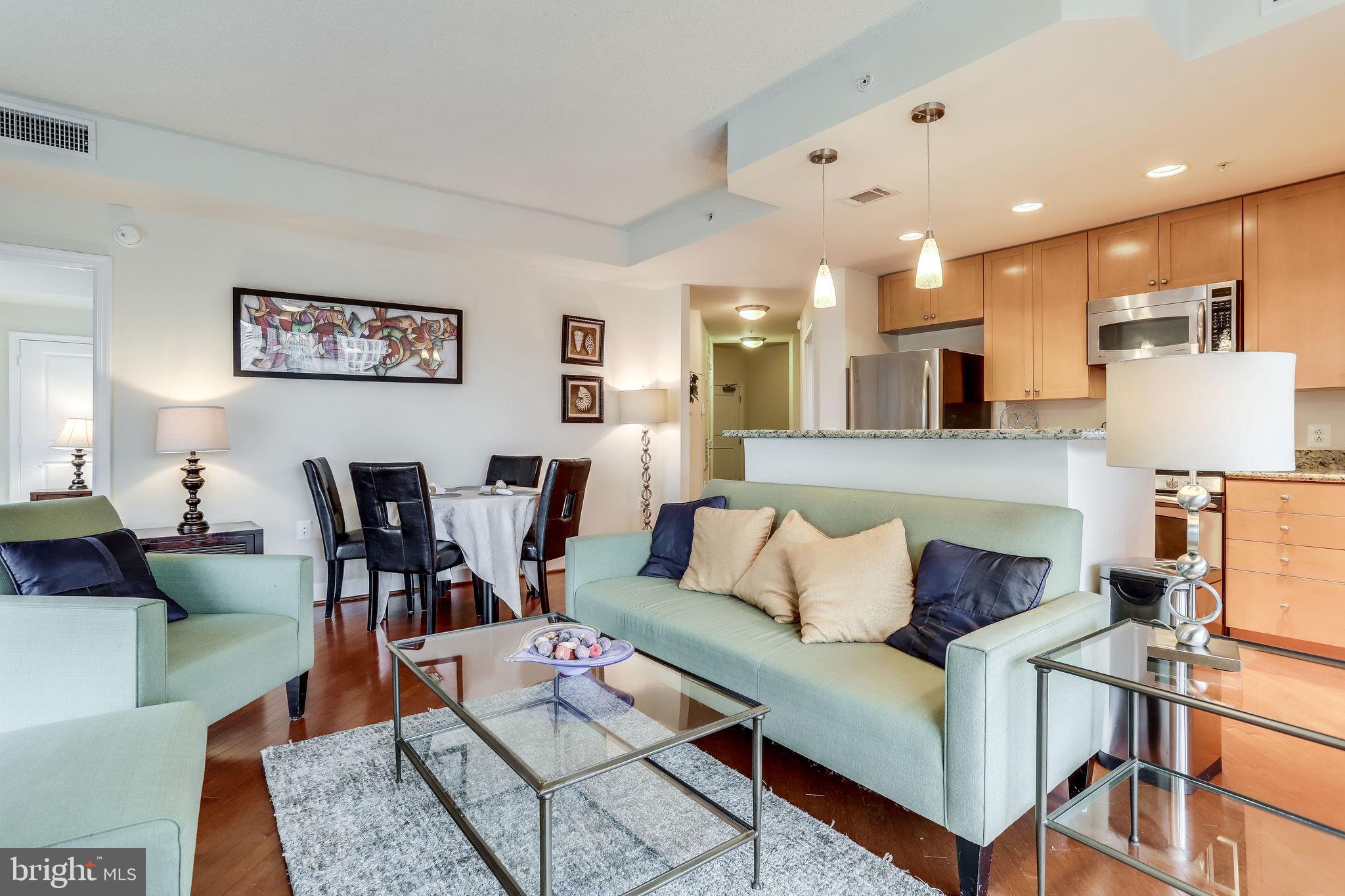 ECLIPSE ON CENTER PARK - Residential Lease