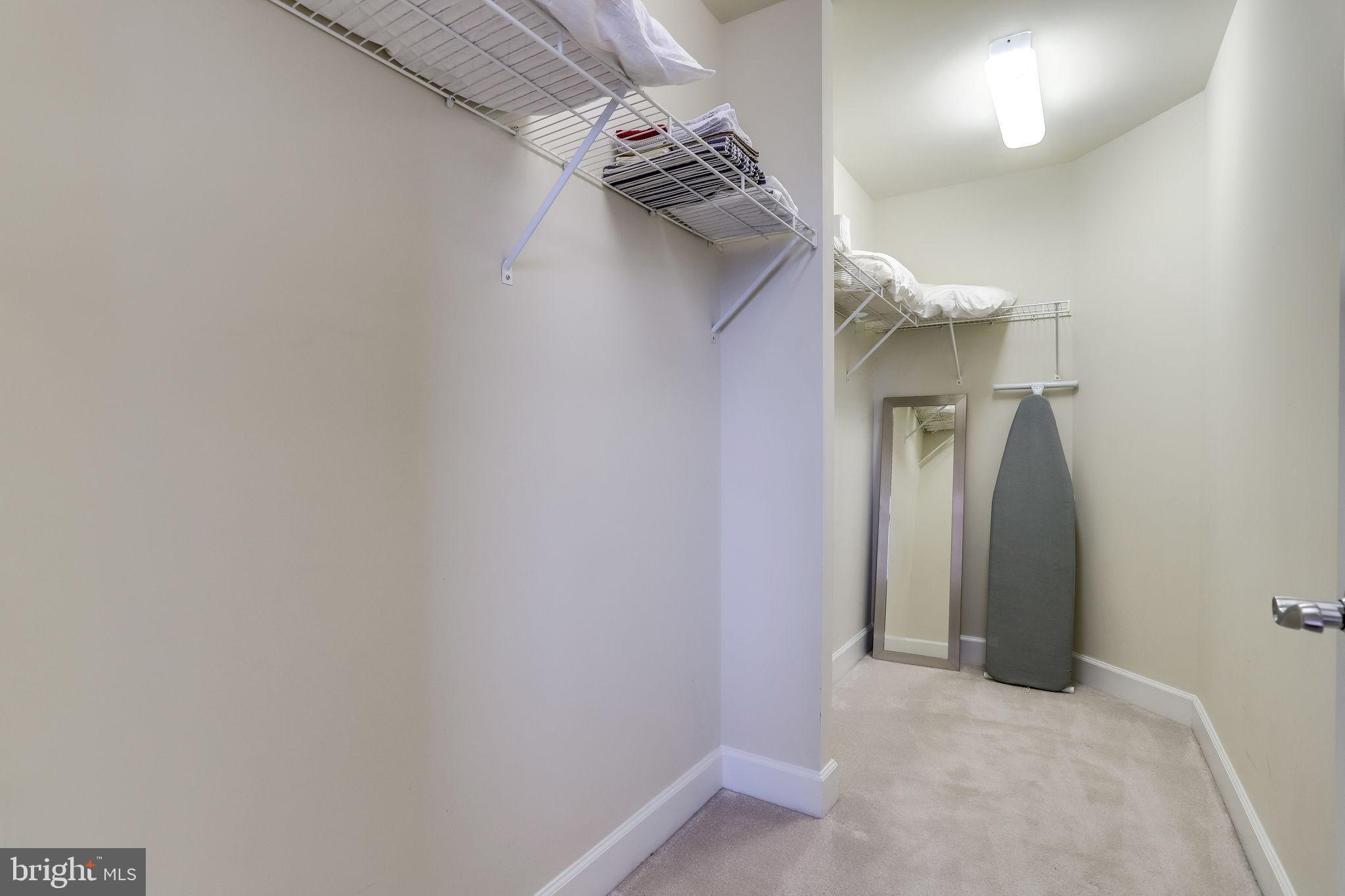 ECLIPSE ON CENTER PARK - Residential Lease