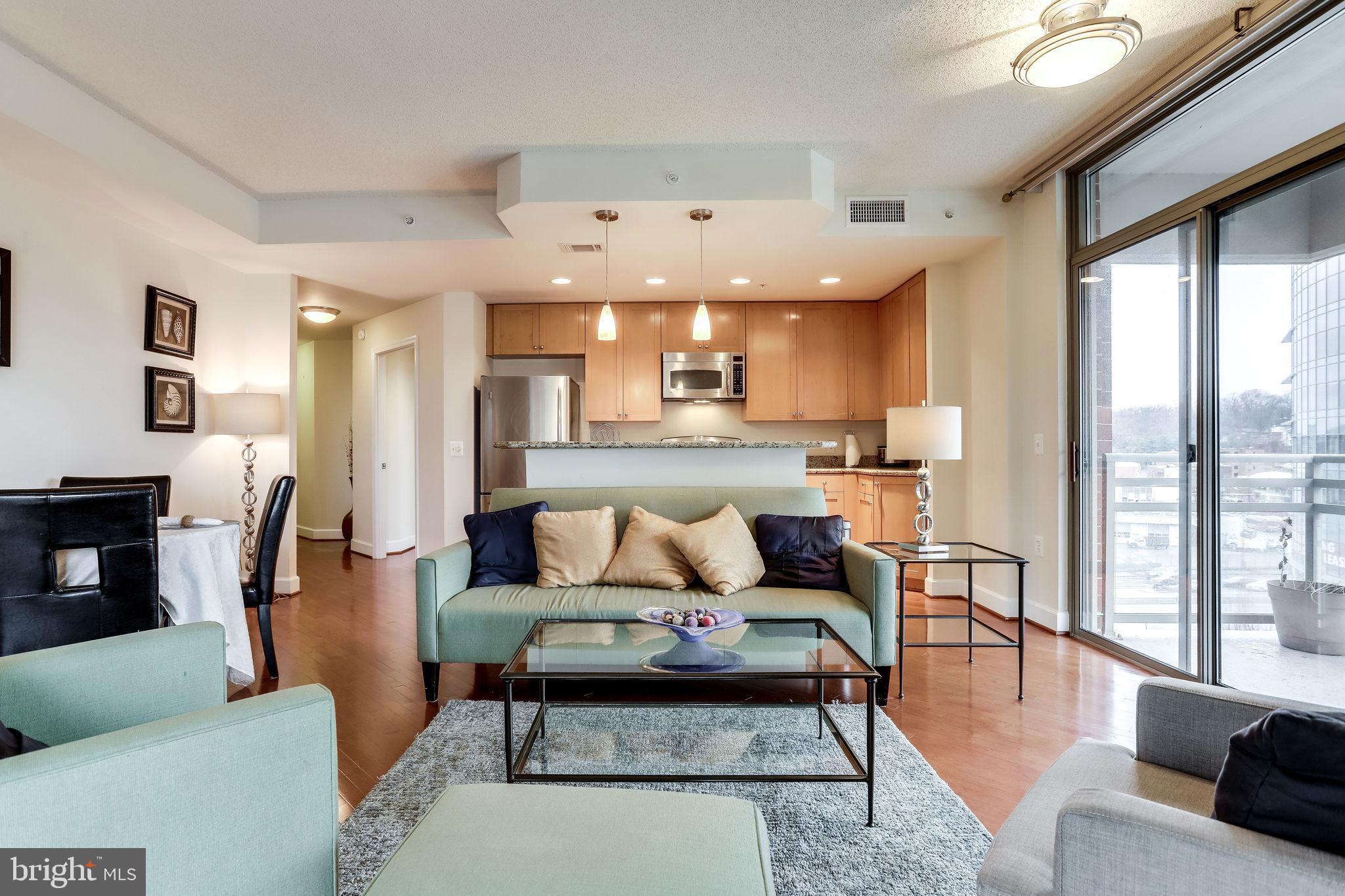 ECLIPSE ON CENTER PARK - Residential Lease