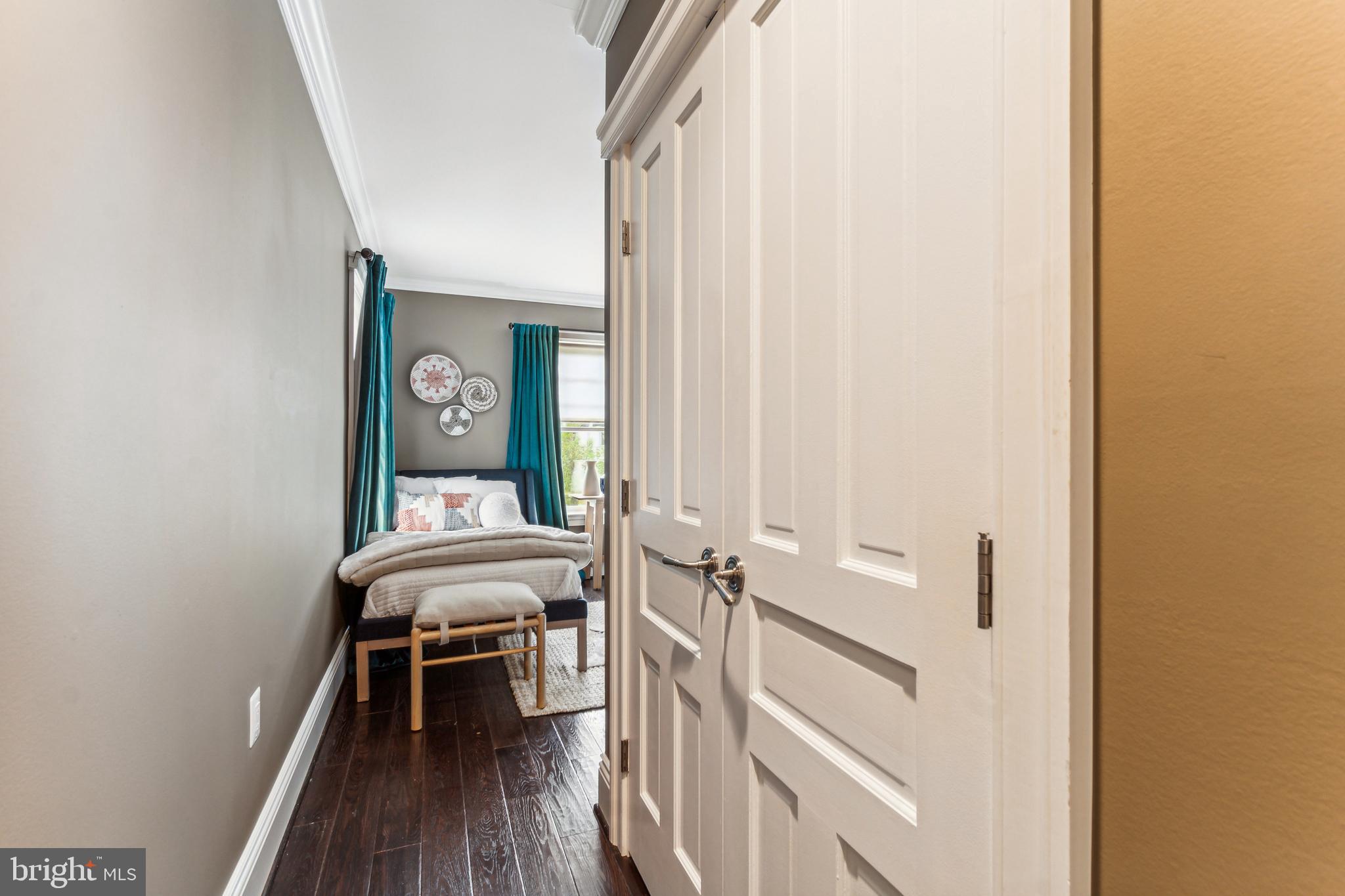 CLEVELAND PARK - Residential