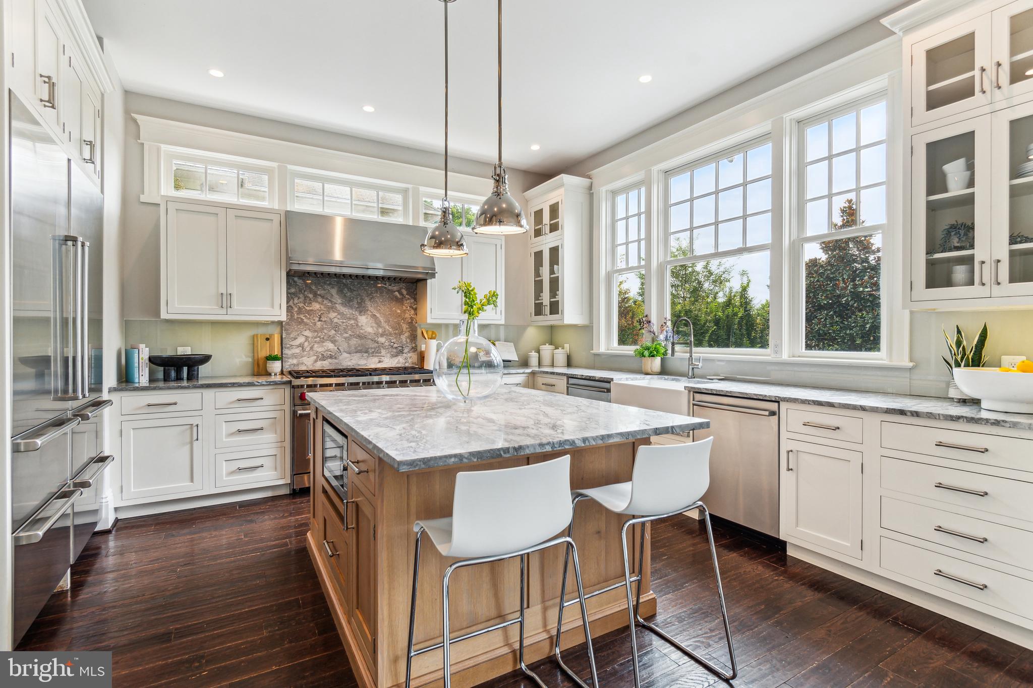 CLEVELAND PARK - Residential