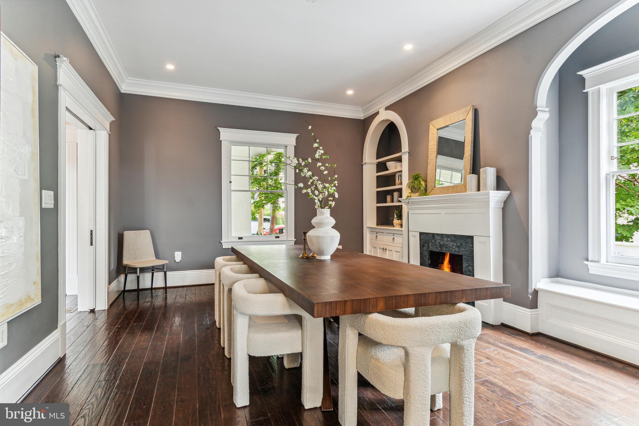 CLEVELAND PARK - Residential
