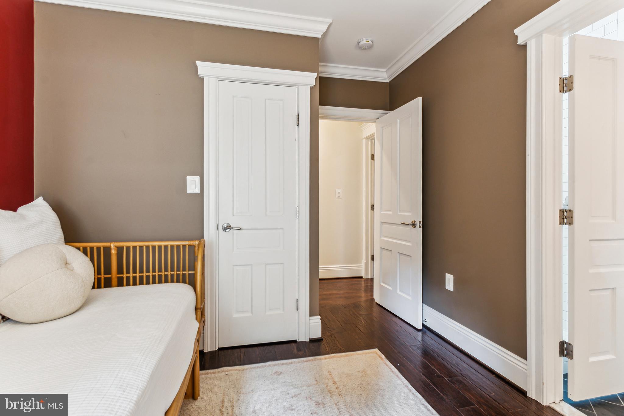 CLEVELAND PARK - Residential