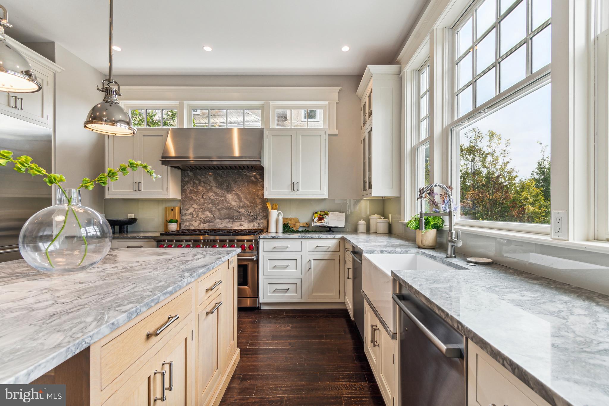 CLEVELAND PARK - Residential
