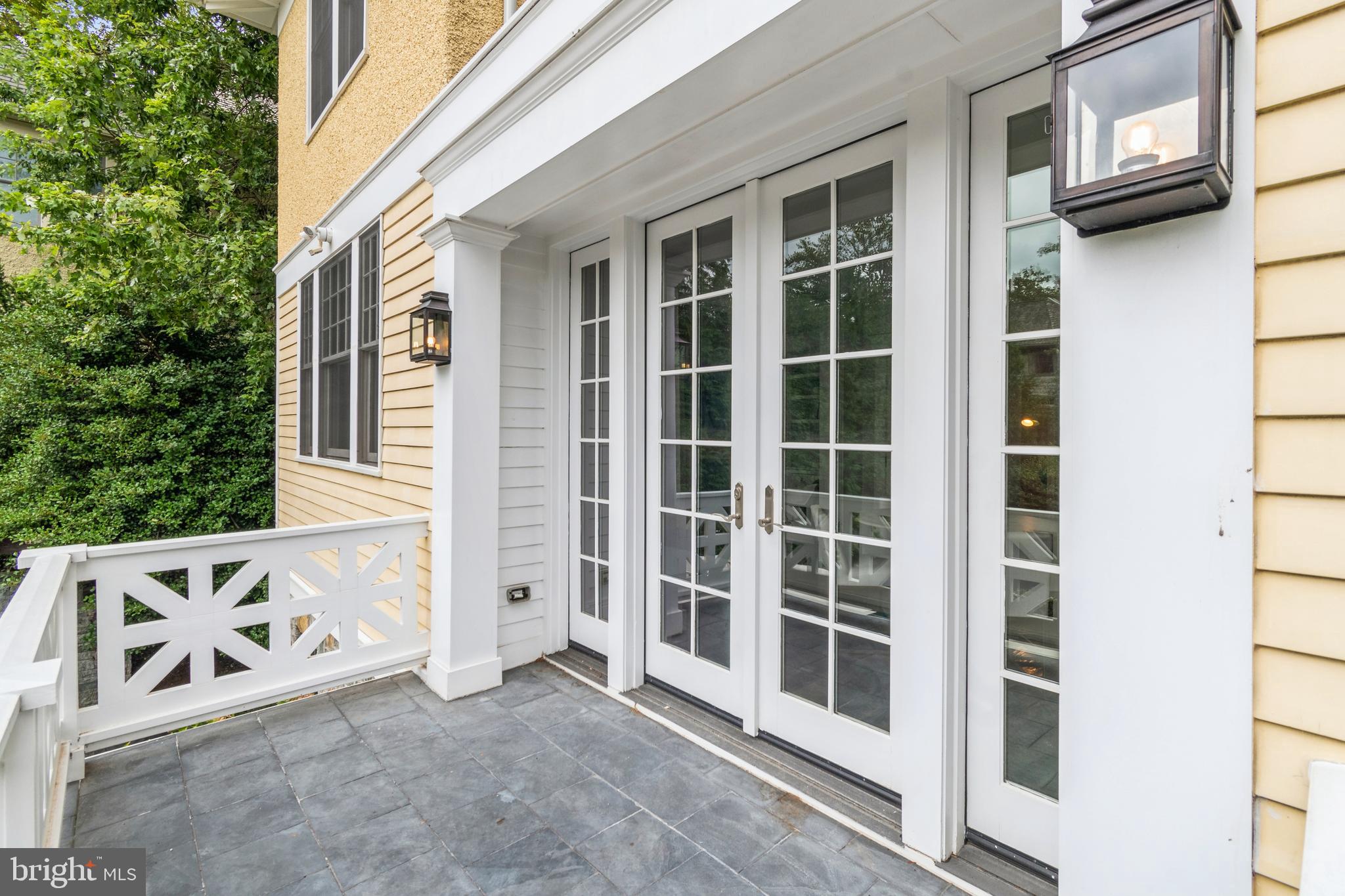 CLEVELAND PARK - Residential