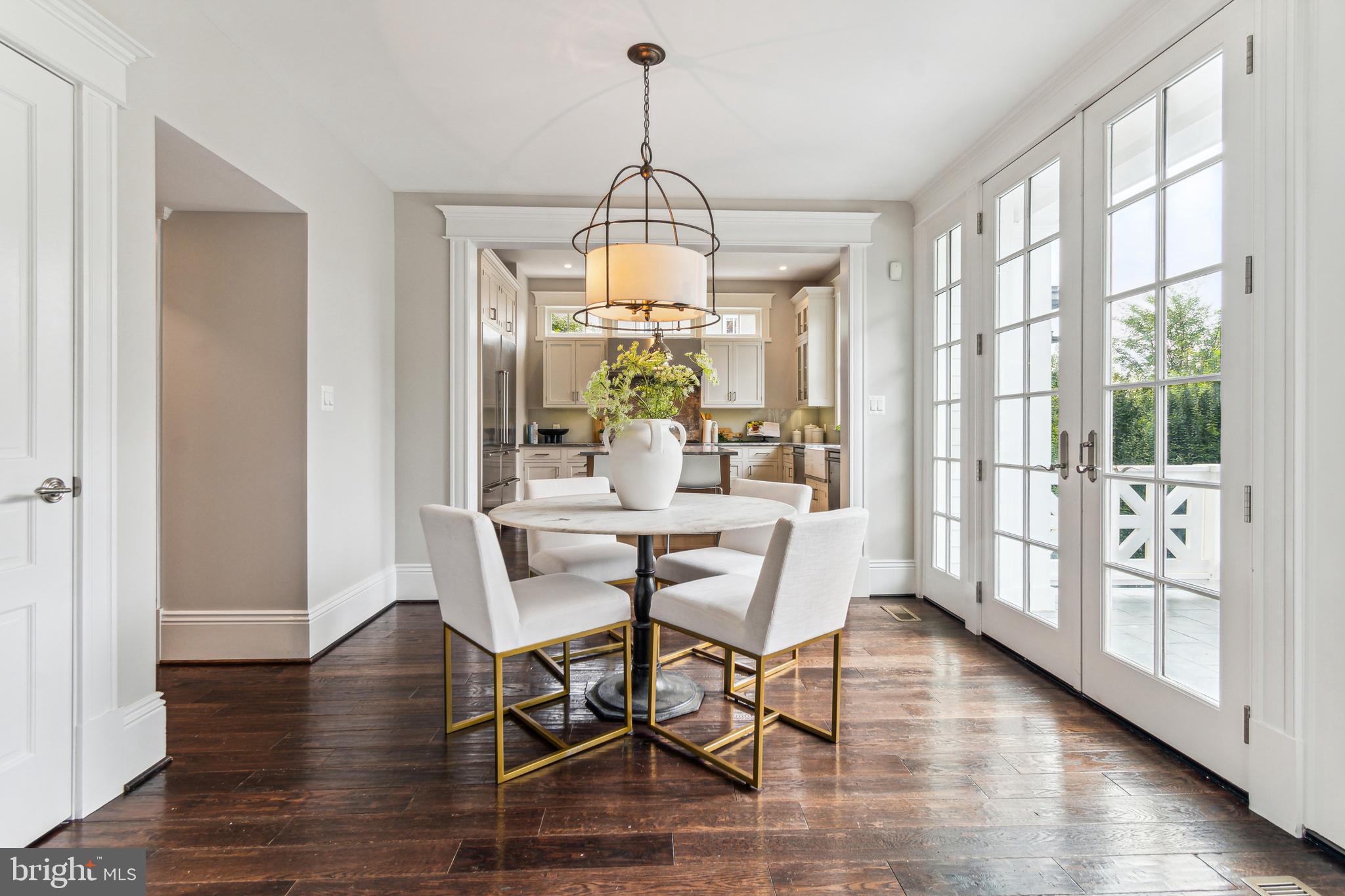 CLEVELAND PARK - Residential