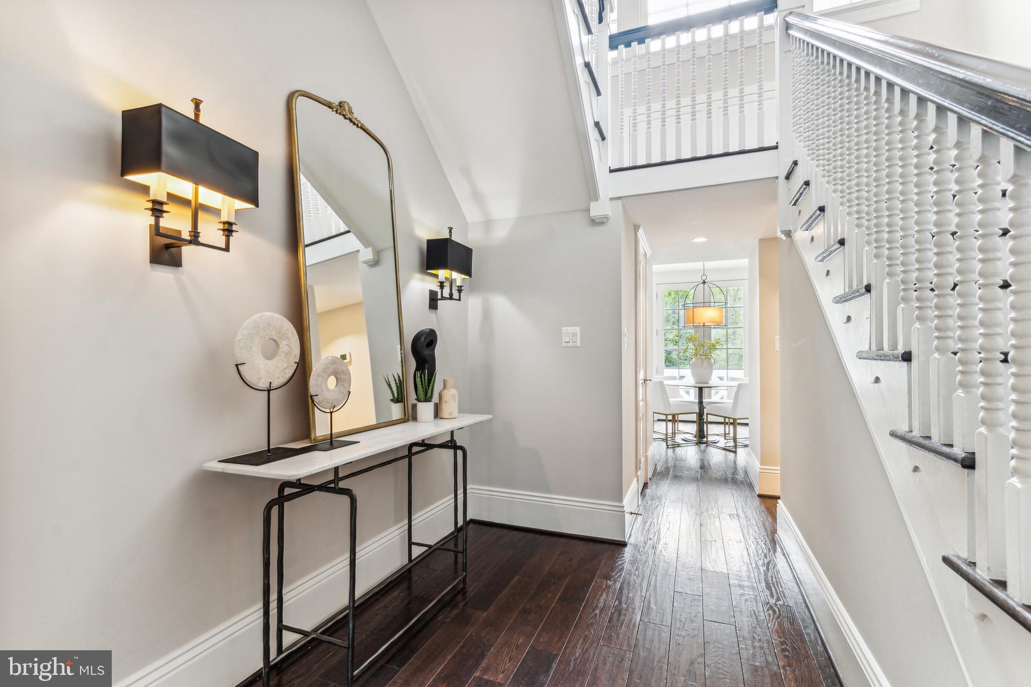 CLEVELAND PARK - Residential