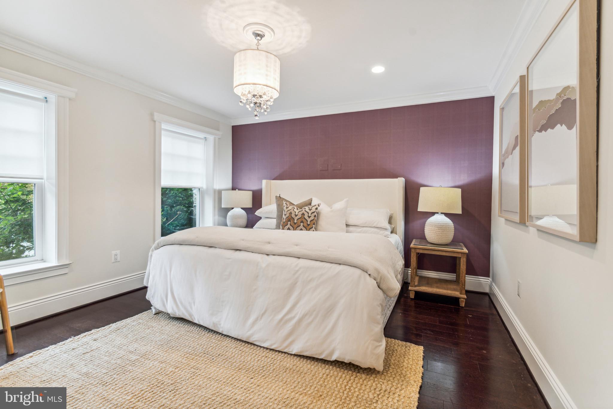 CLEVELAND PARK - Residential