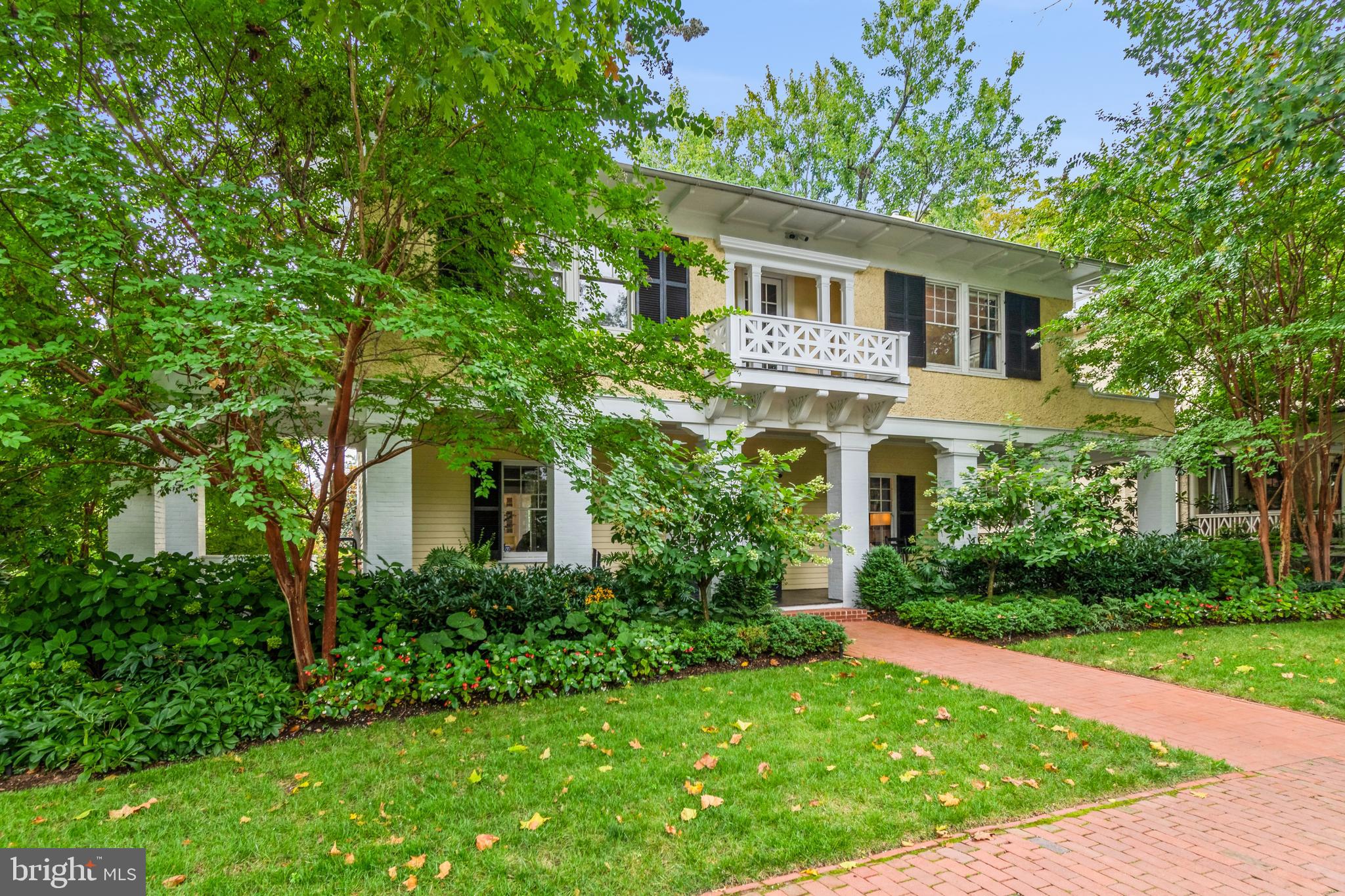 CLEVELAND PARK - Residential