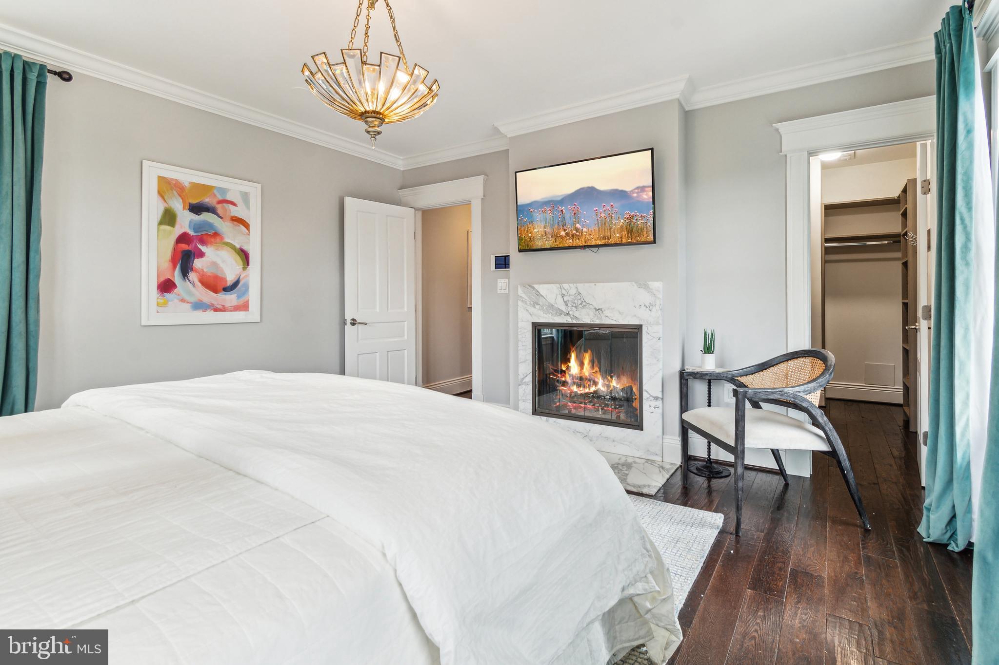 CLEVELAND PARK - Residential