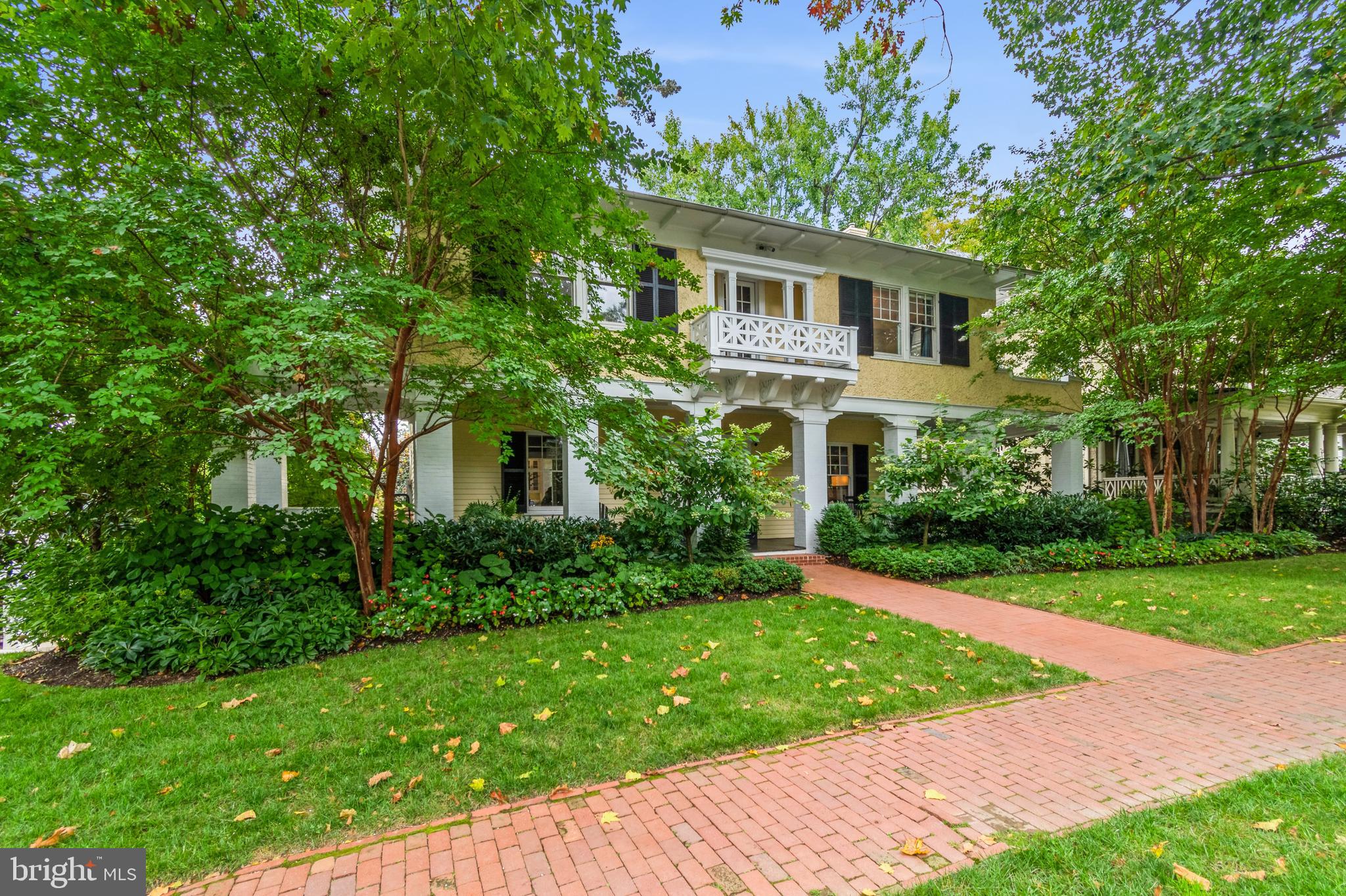 CLEVELAND PARK - Residential