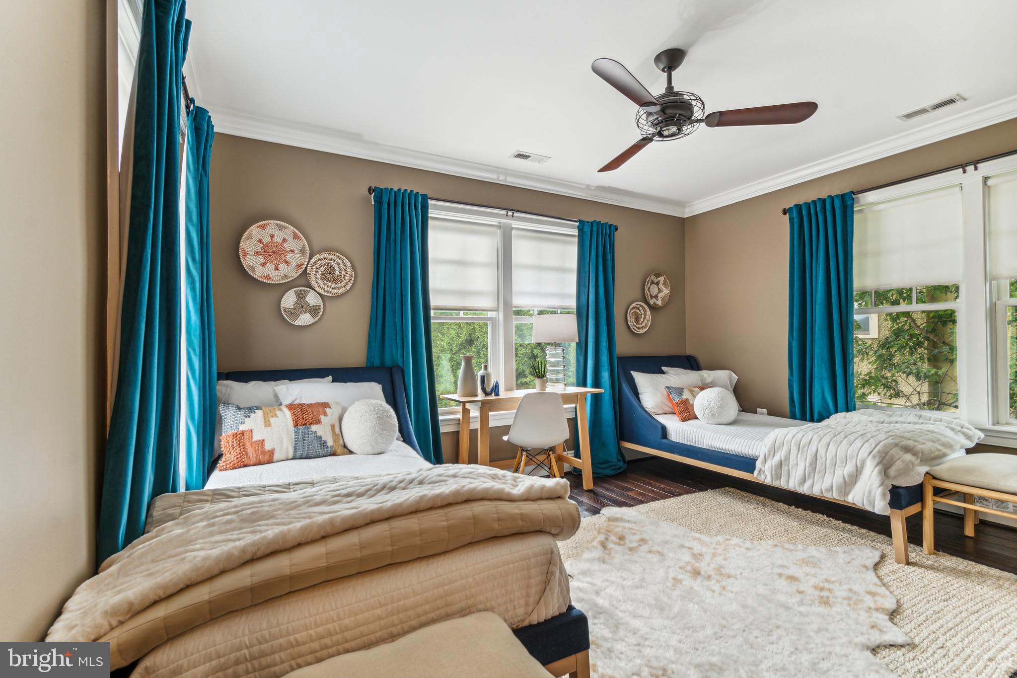 CLEVELAND PARK - Residential