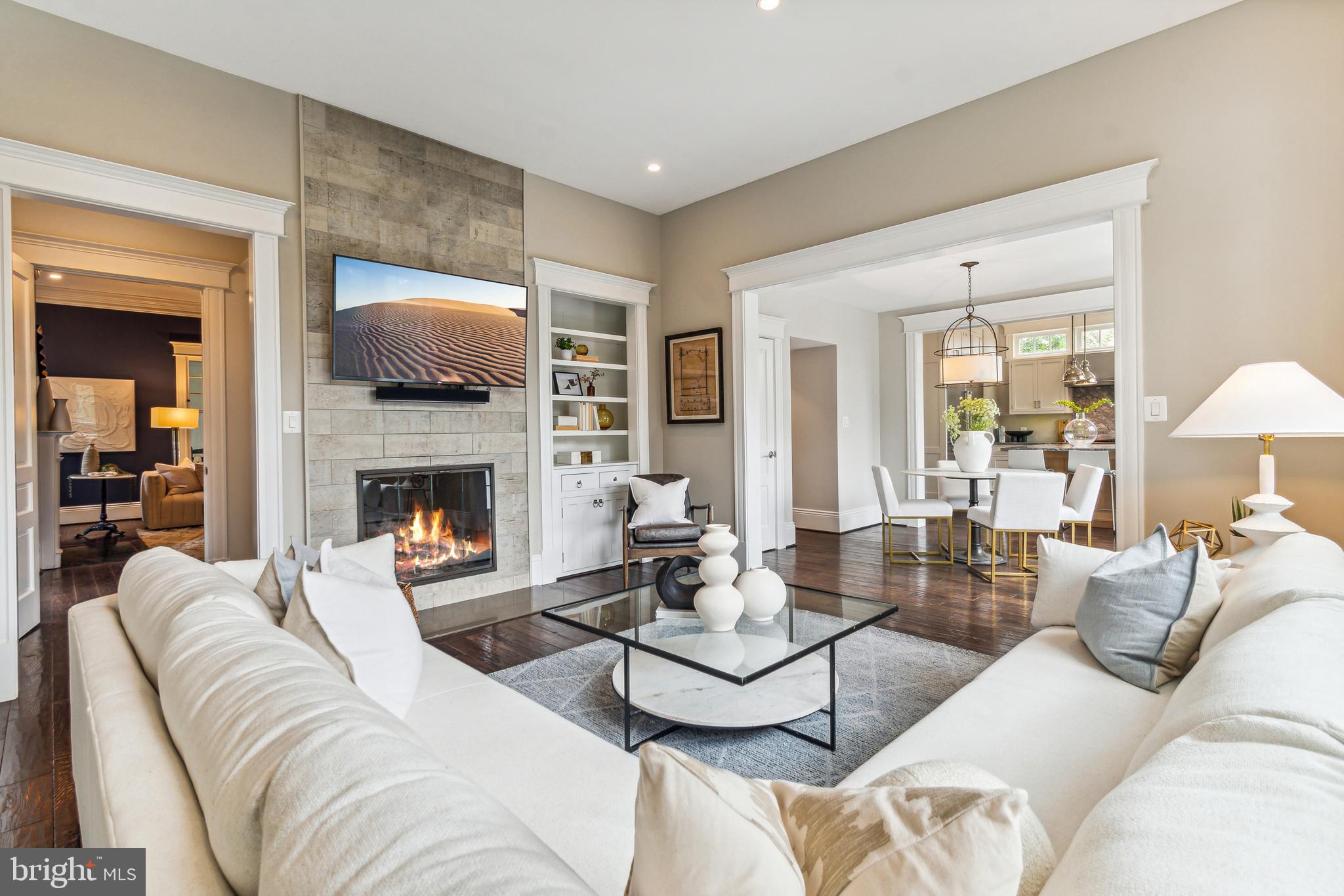 CLEVELAND PARK - Residential