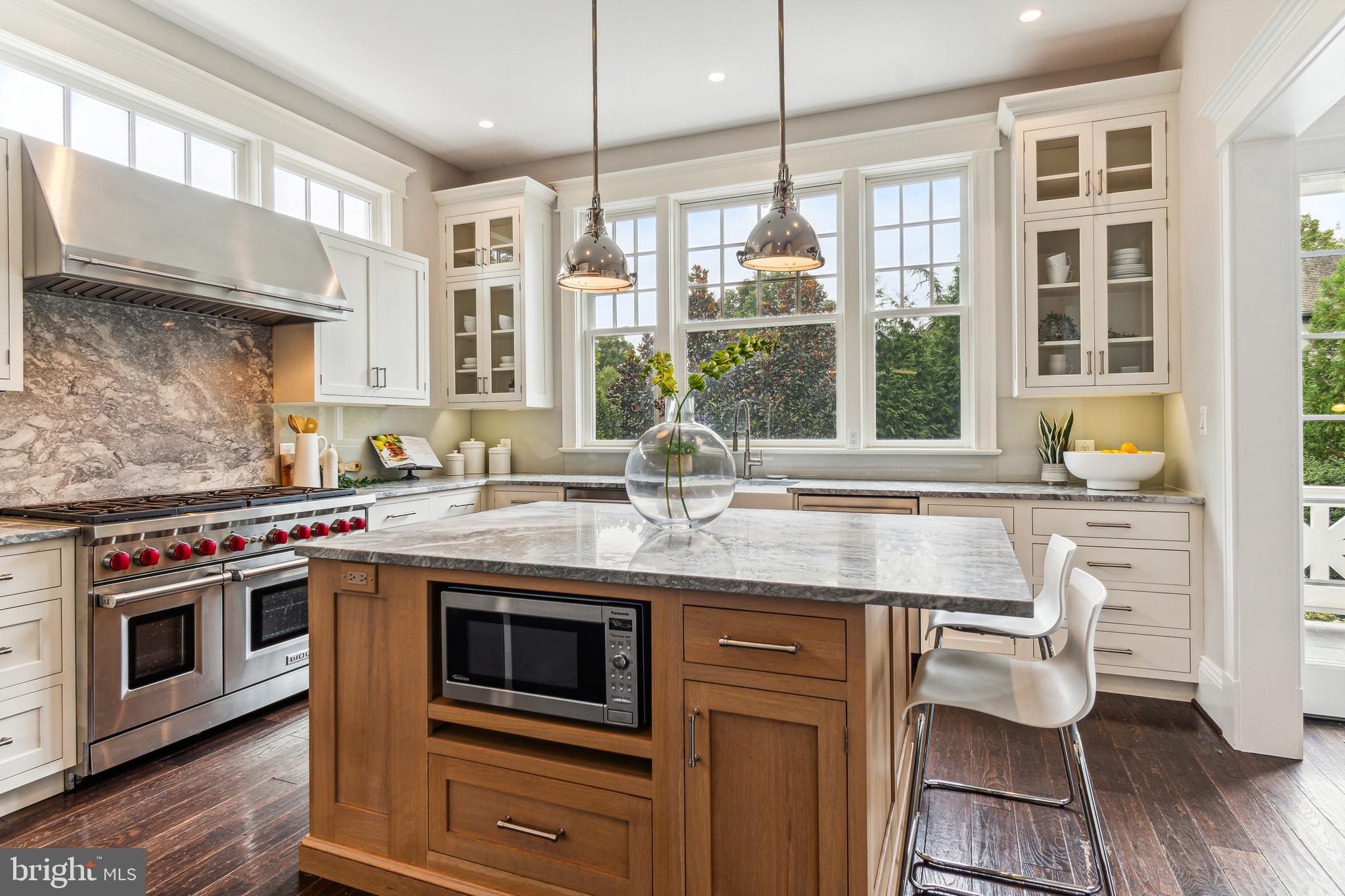 CLEVELAND PARK - Residential