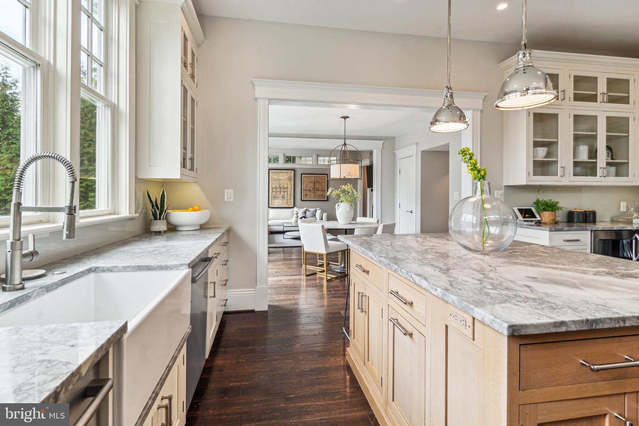 CLEVELAND PARK - Residential
