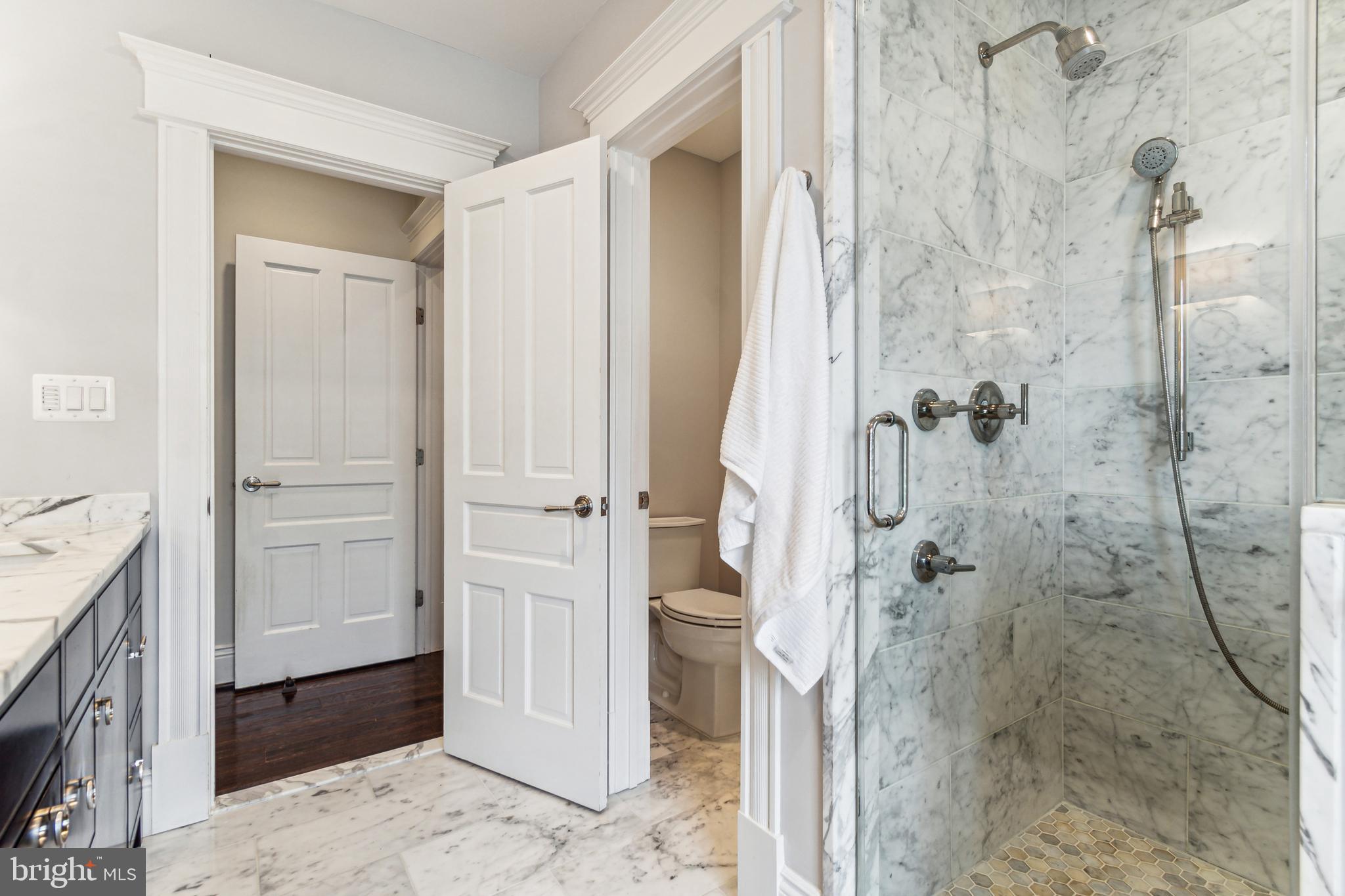CLEVELAND PARK - Residential