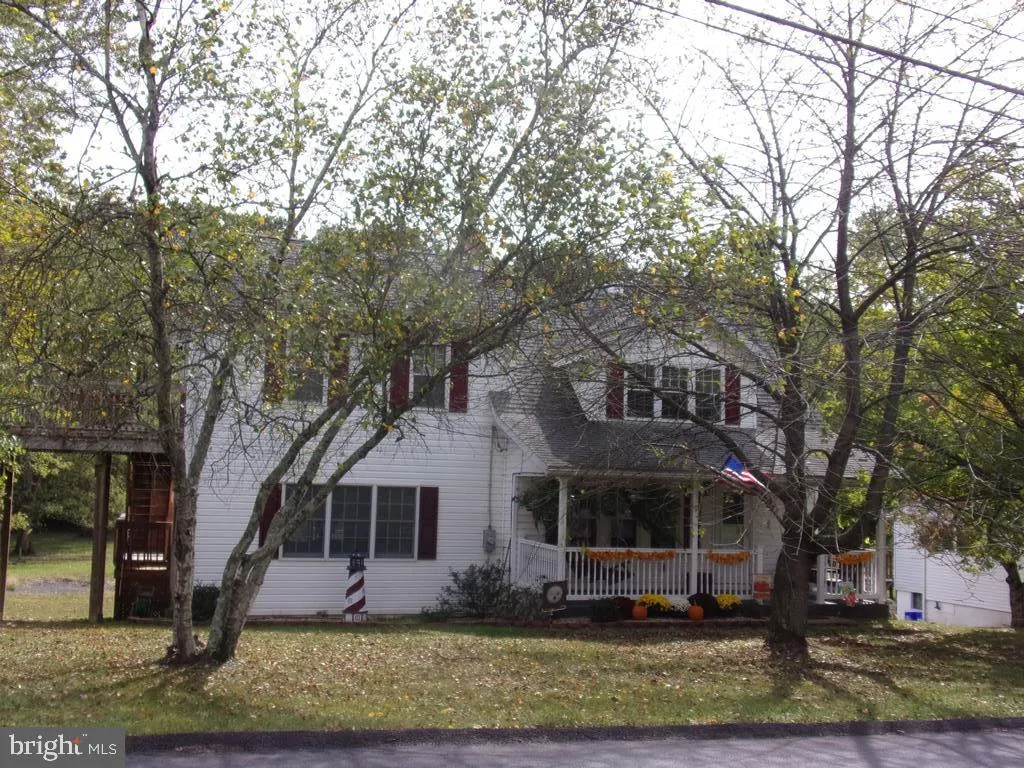 325 N Walnut Street, Lewistown, PA 17044