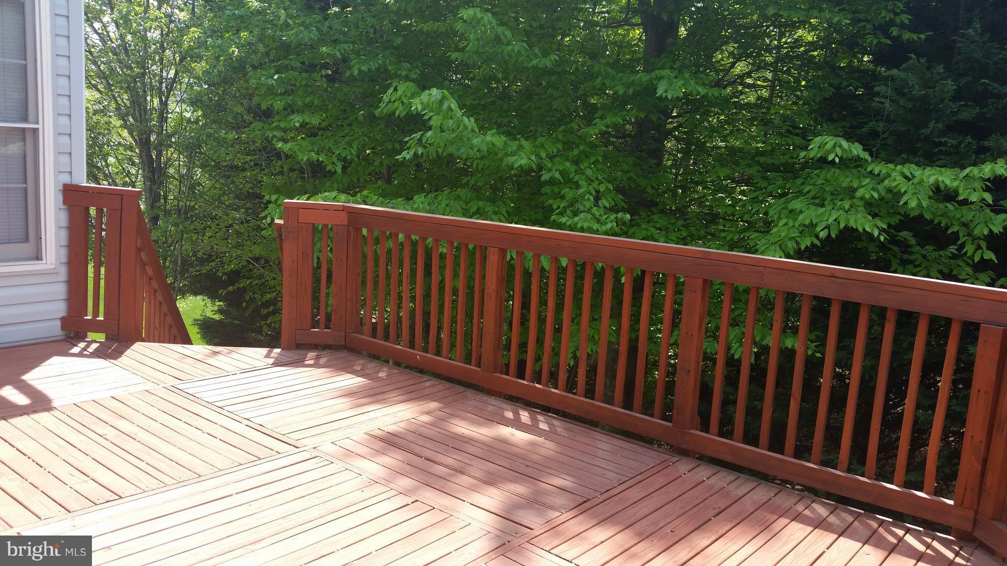 HAMPTON OAKS - Residential Lease