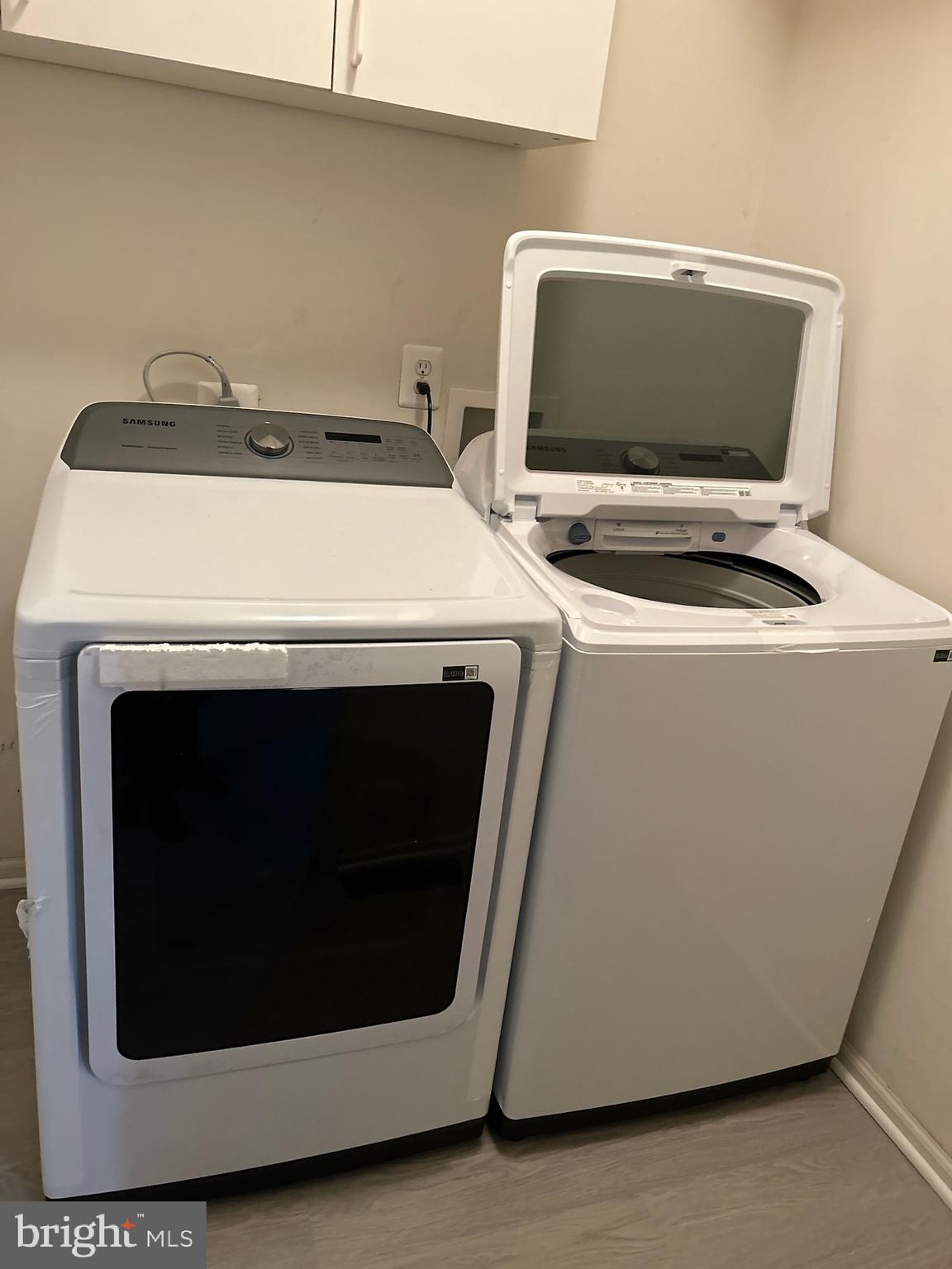 HAMPTON OAKS - Residential Lease