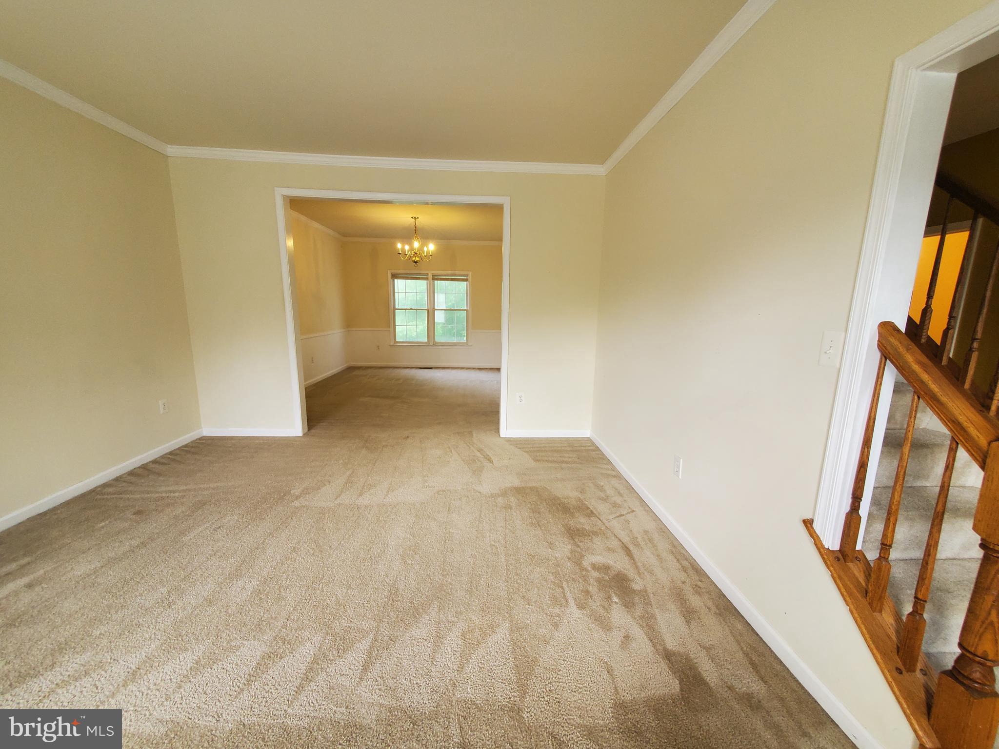 HAMPTON OAKS - Residential Lease