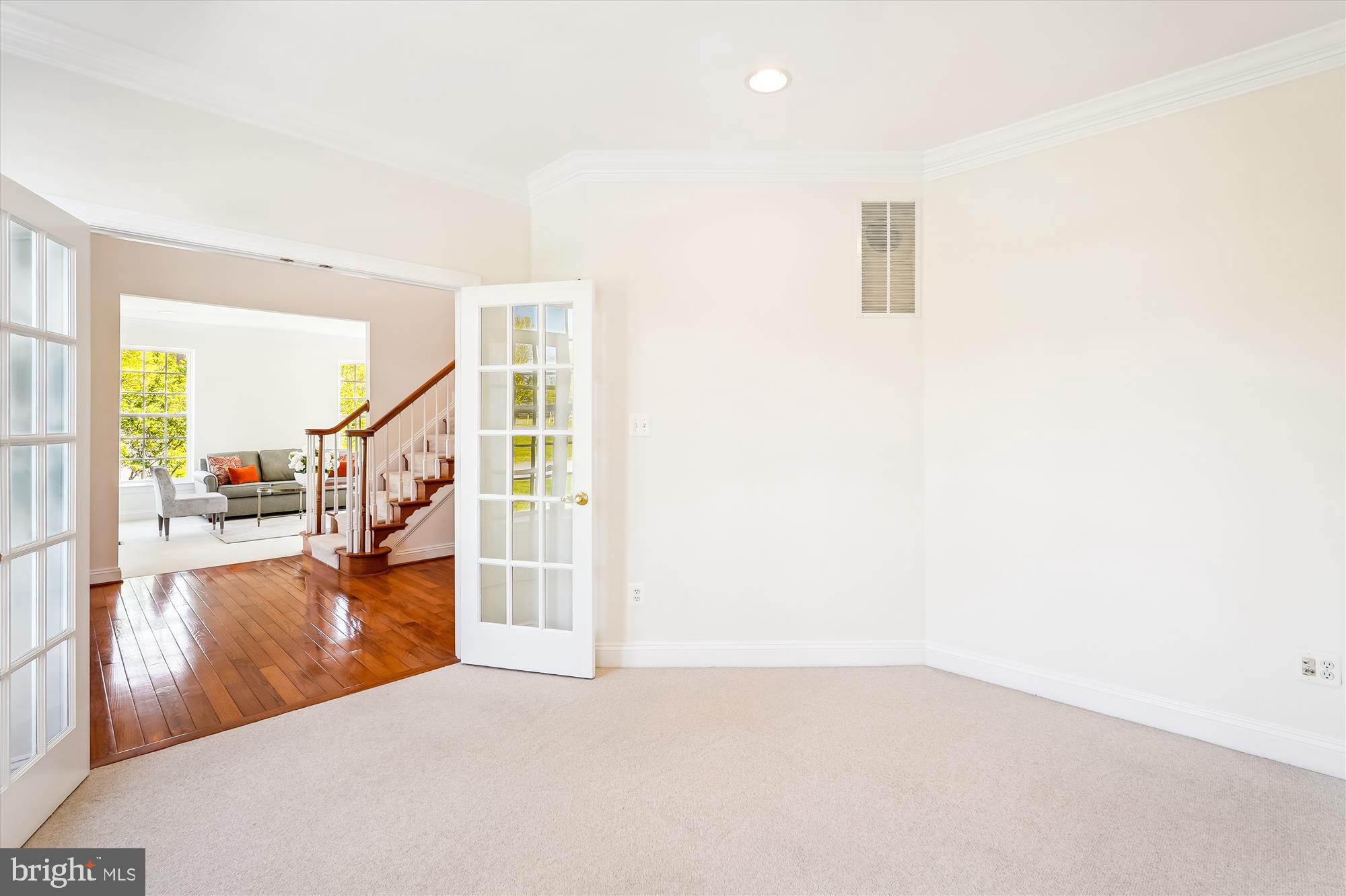 OAK KNOLL HAMLET - Residential