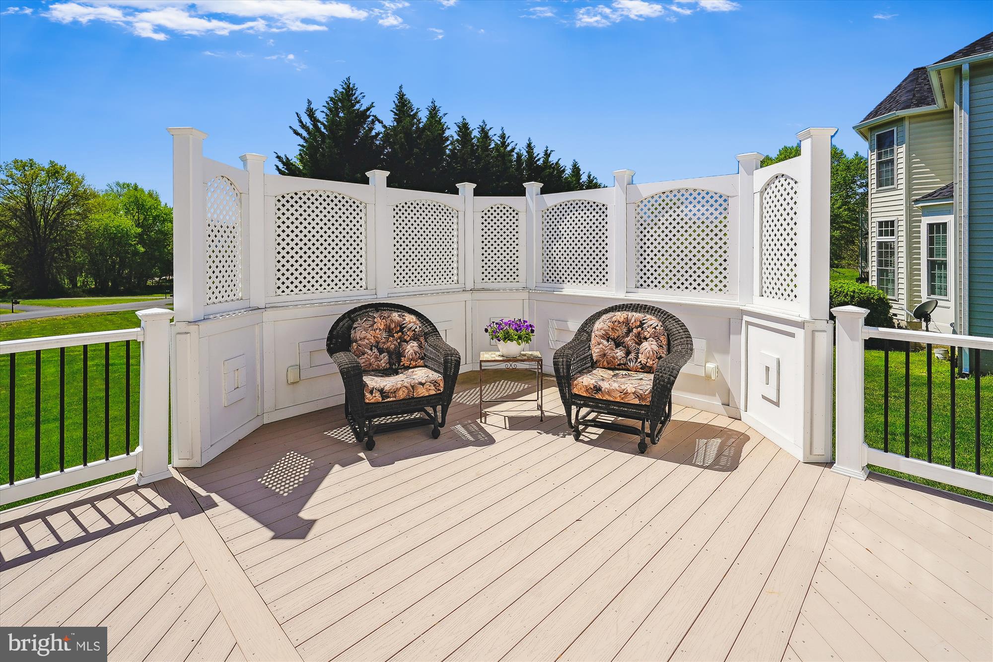 OAK KNOLL HAMLET - Residential