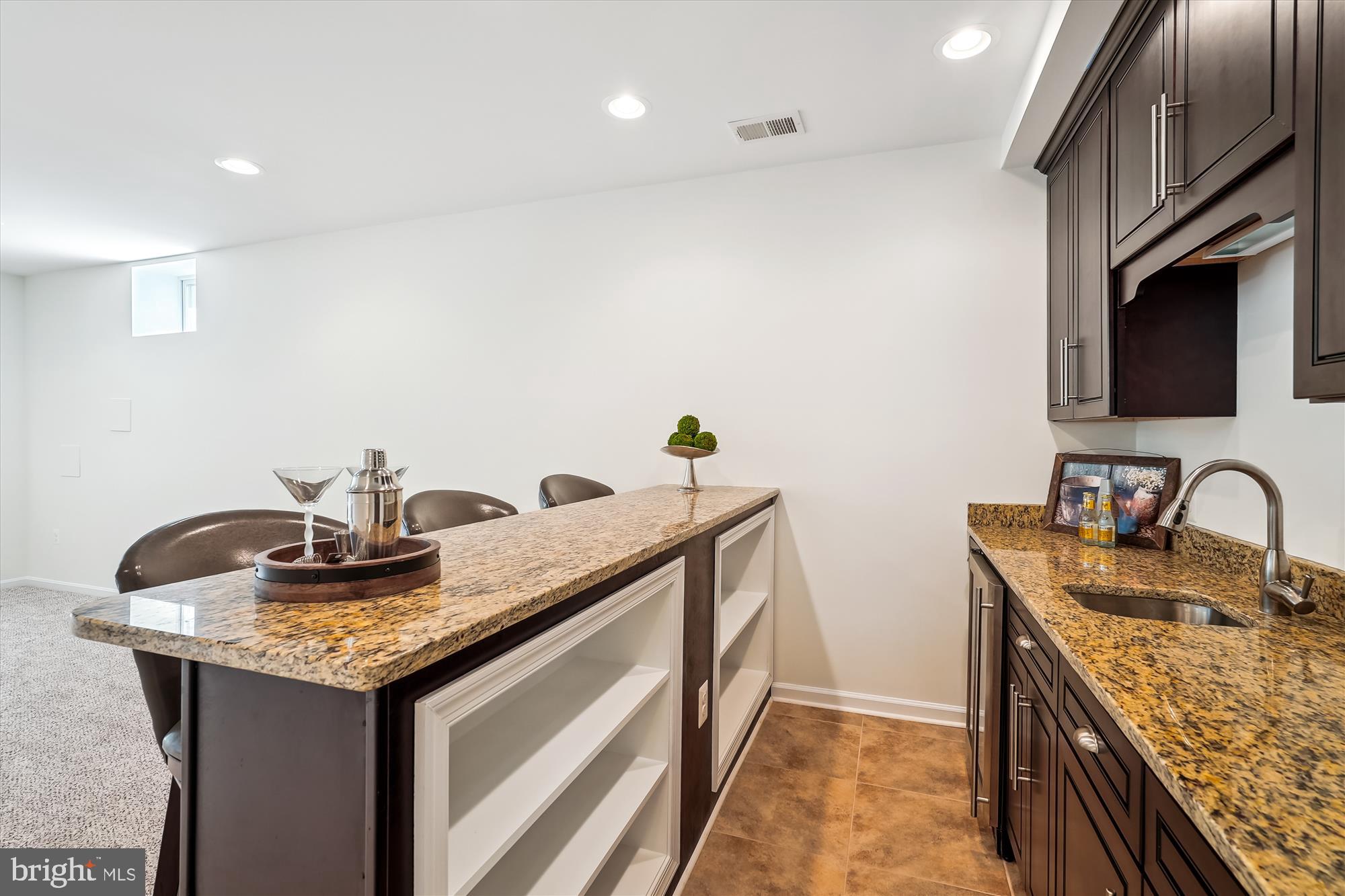 OAK KNOLL HAMLET - Residential