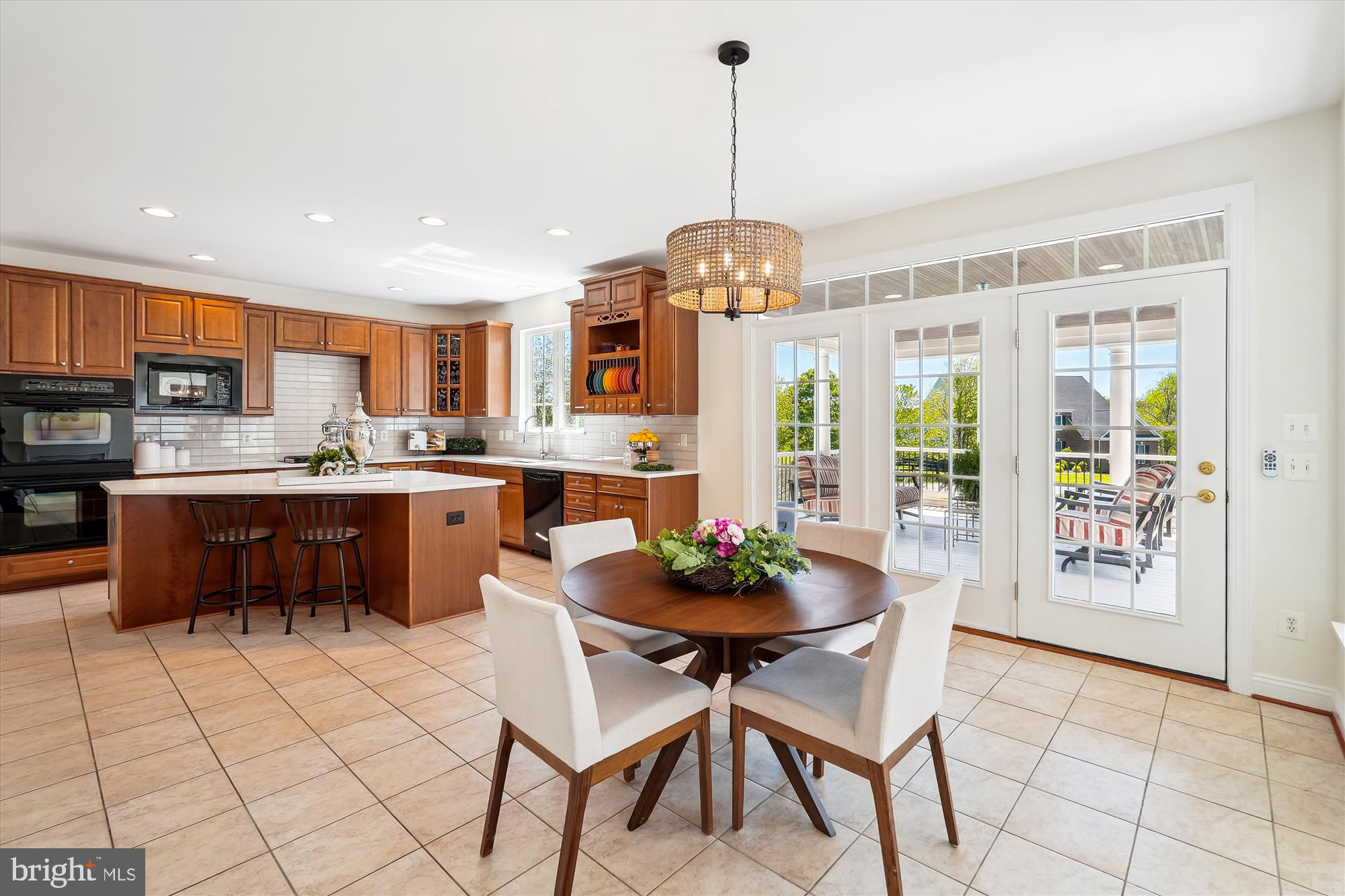 OAK KNOLL HAMLET - Residential