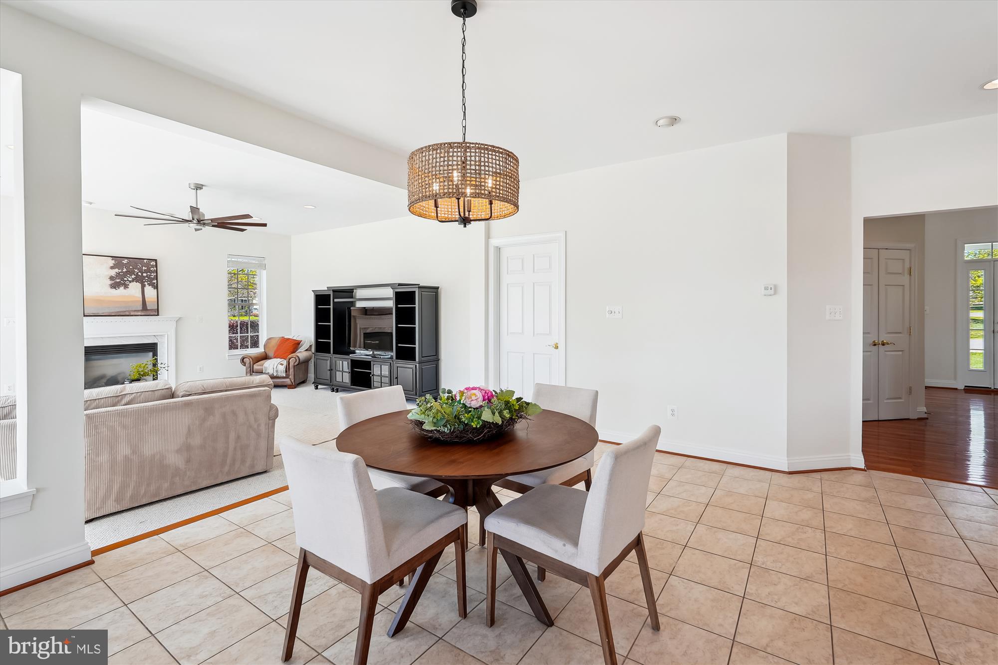 OAK KNOLL HAMLET - Residential