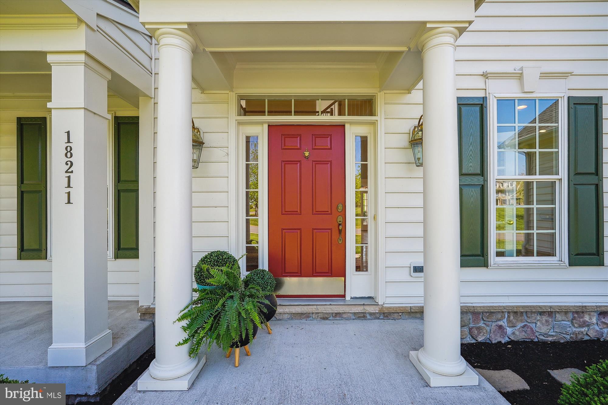 18211 BARROW KNOLL LANE