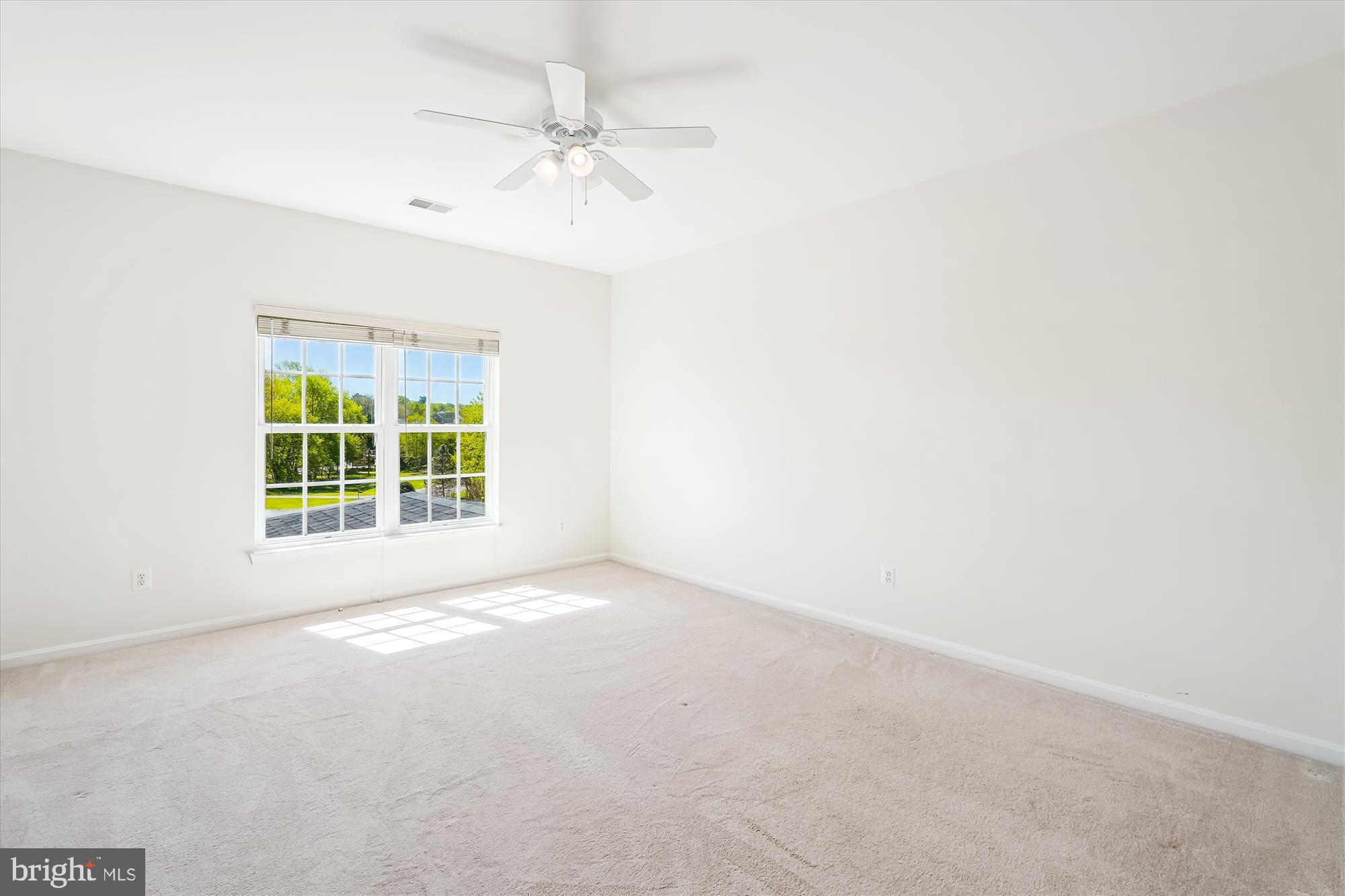 OAK KNOLL HAMLET - Residential