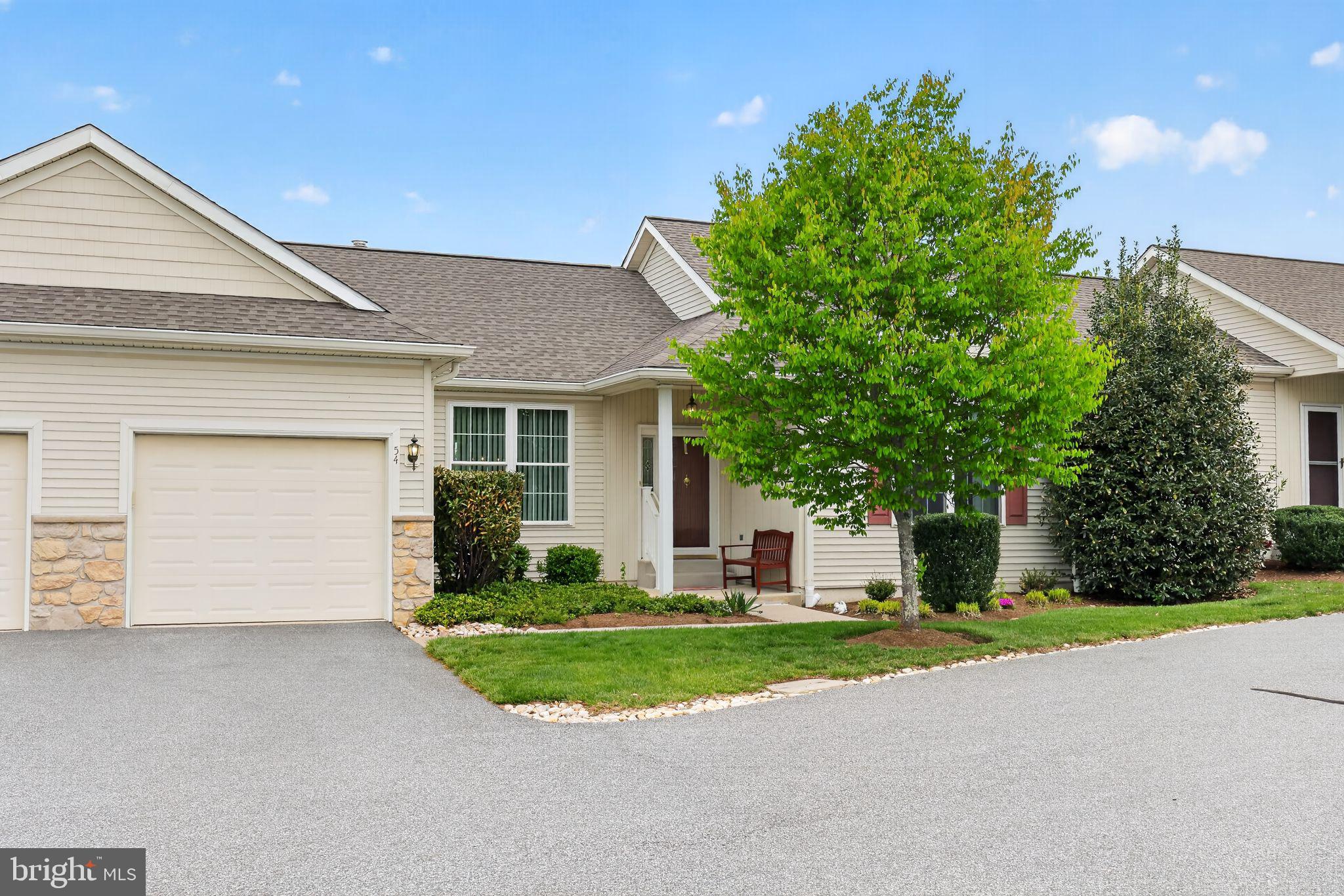 FOX HILL FARM - Residential