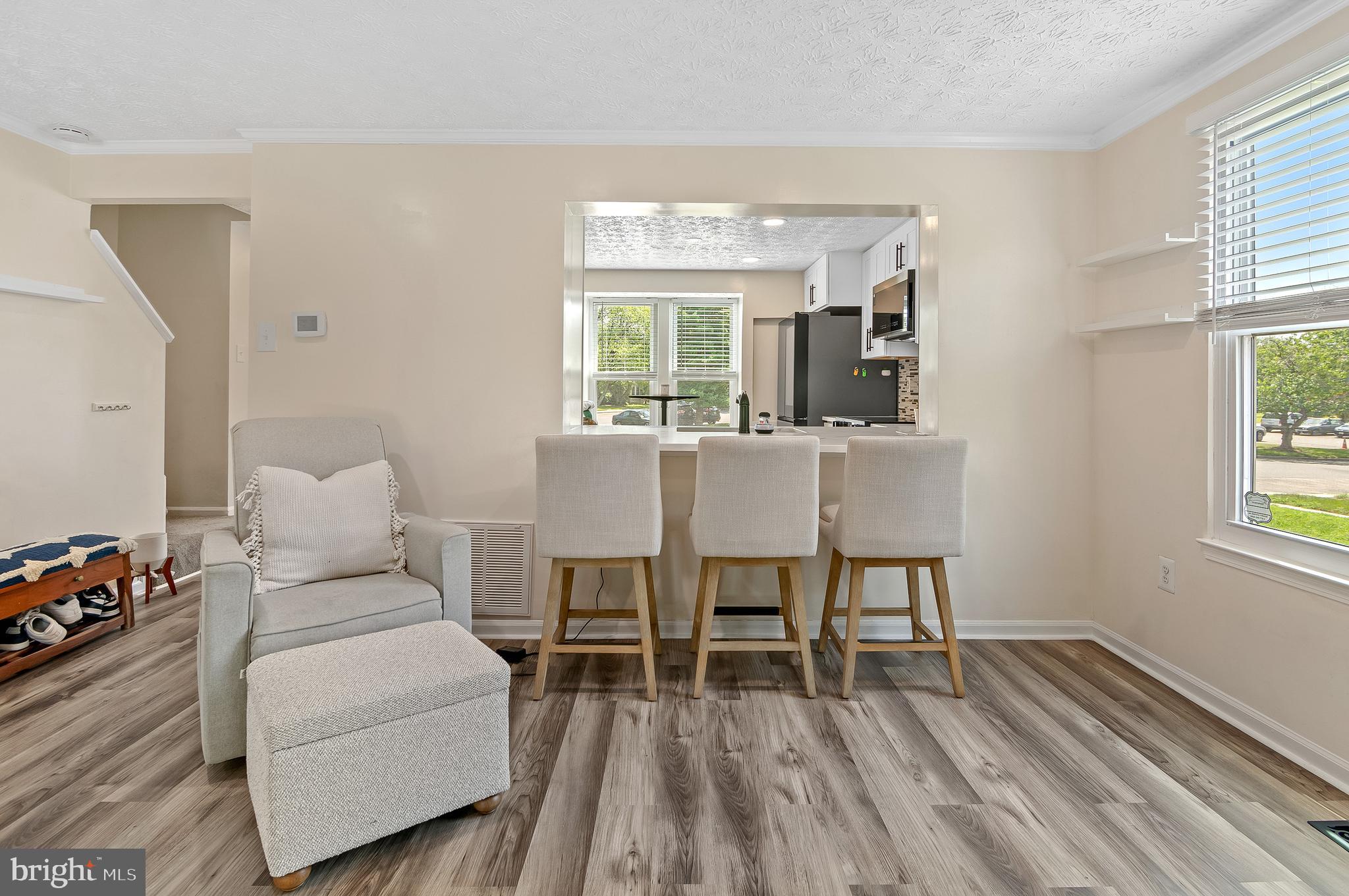 OAK POND - Residential