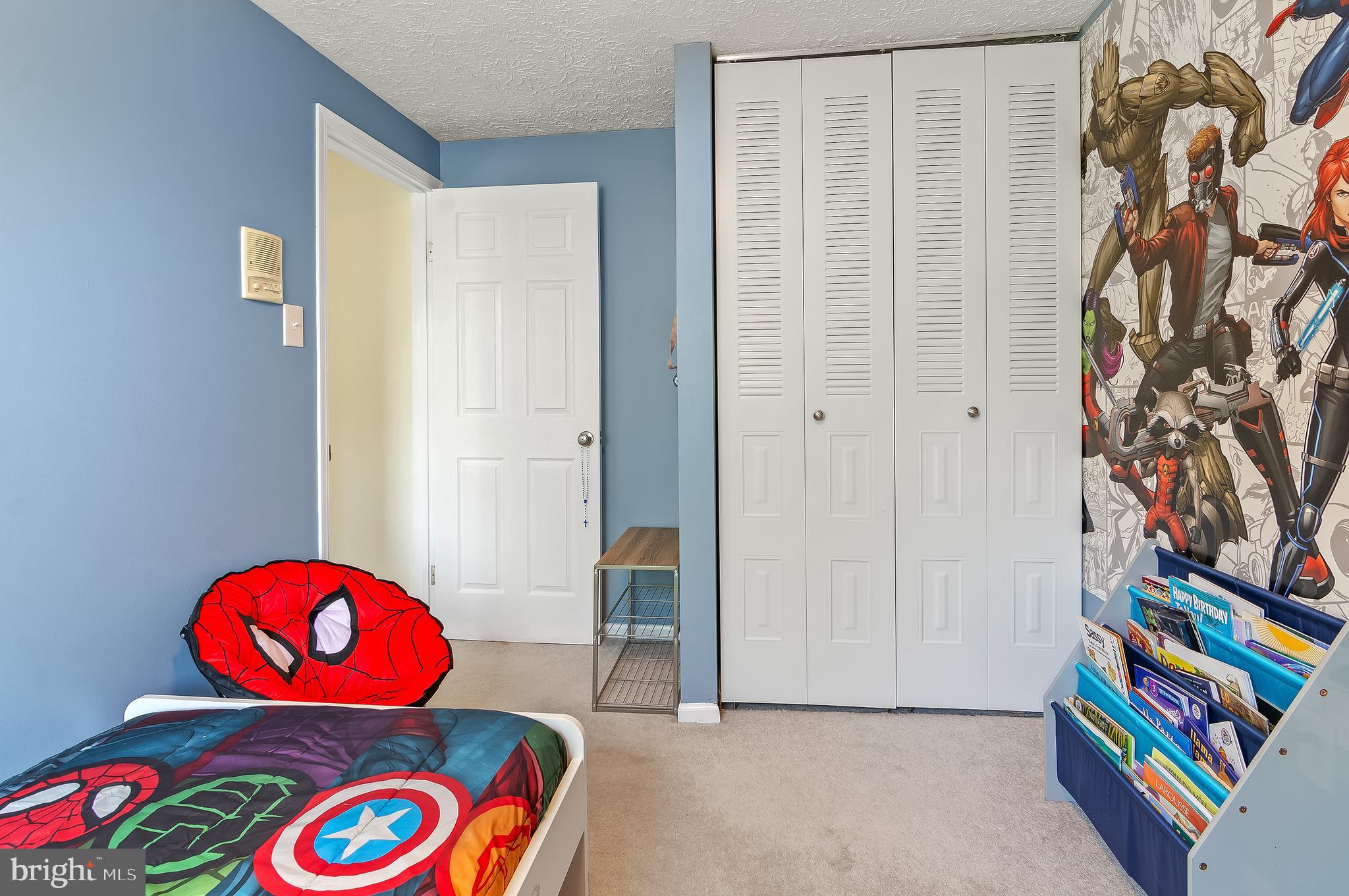 OAK POND - Residential