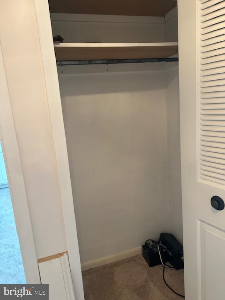 SKYLINE PLAZA - Residential