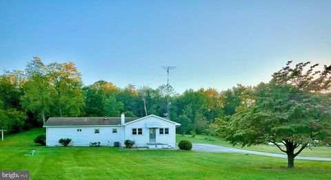 Photo of 790 Antrim Lane, GREENCASTLE, PA 17225 (MLS # PAFL2030450)