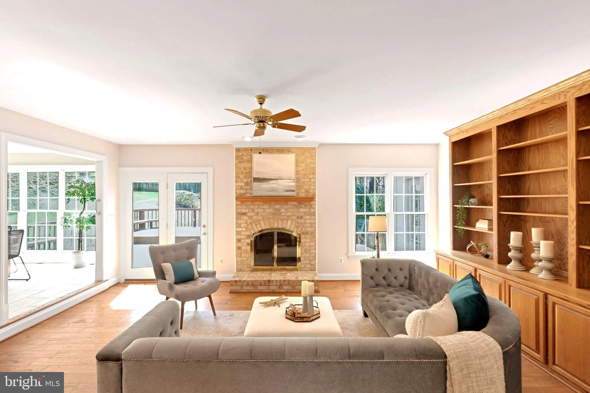 Vienna, Virginia 22182, United States, 5 Bedrooms Bedrooms, ,5 BathroomsBathrooms,Residential,Coming Soon,94961