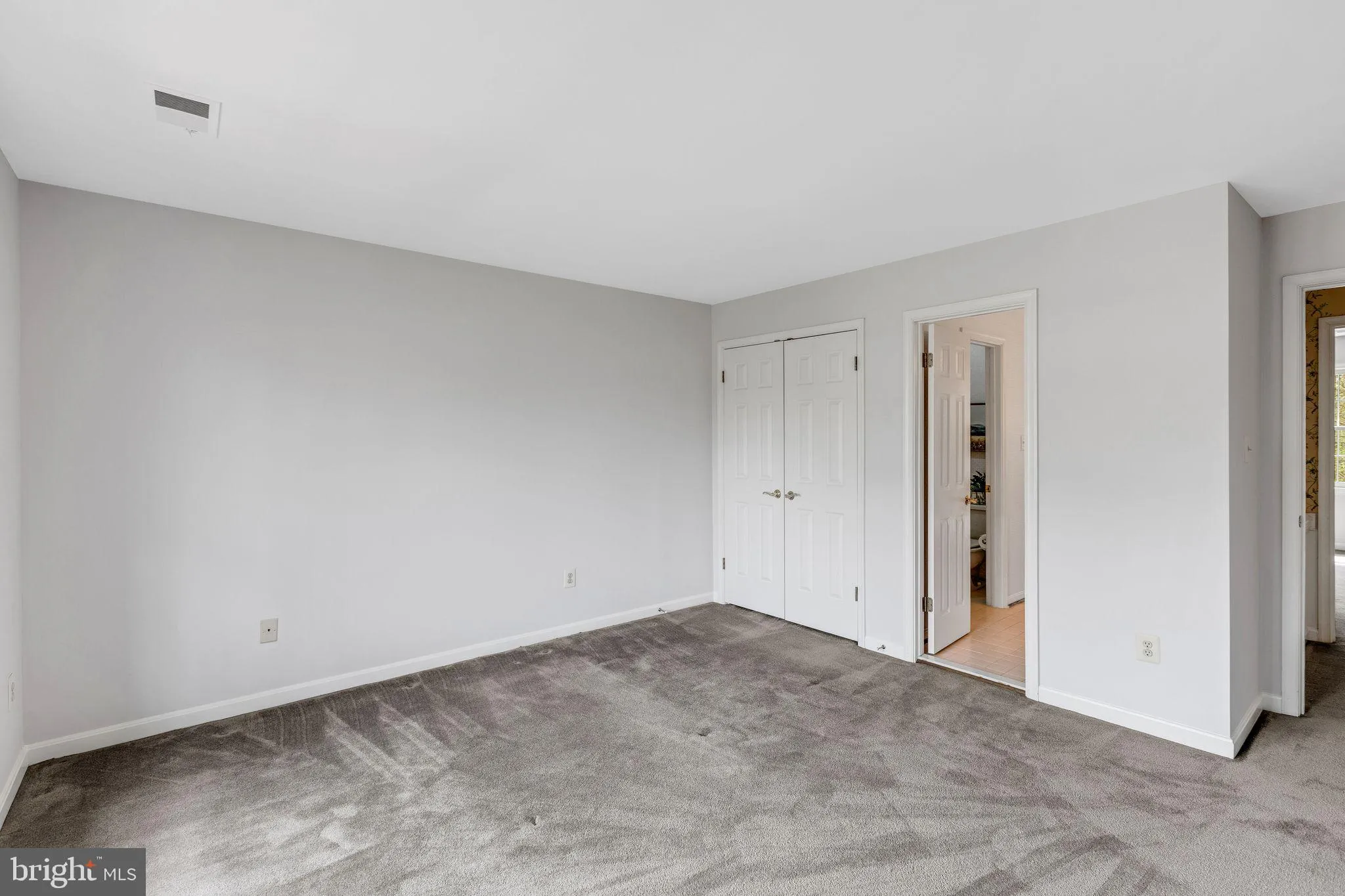 Vienna, Virginia 22182, United States, 5 Bedrooms Bedrooms, ,5 BathroomsBathrooms,Residential,Coming Soon,94961