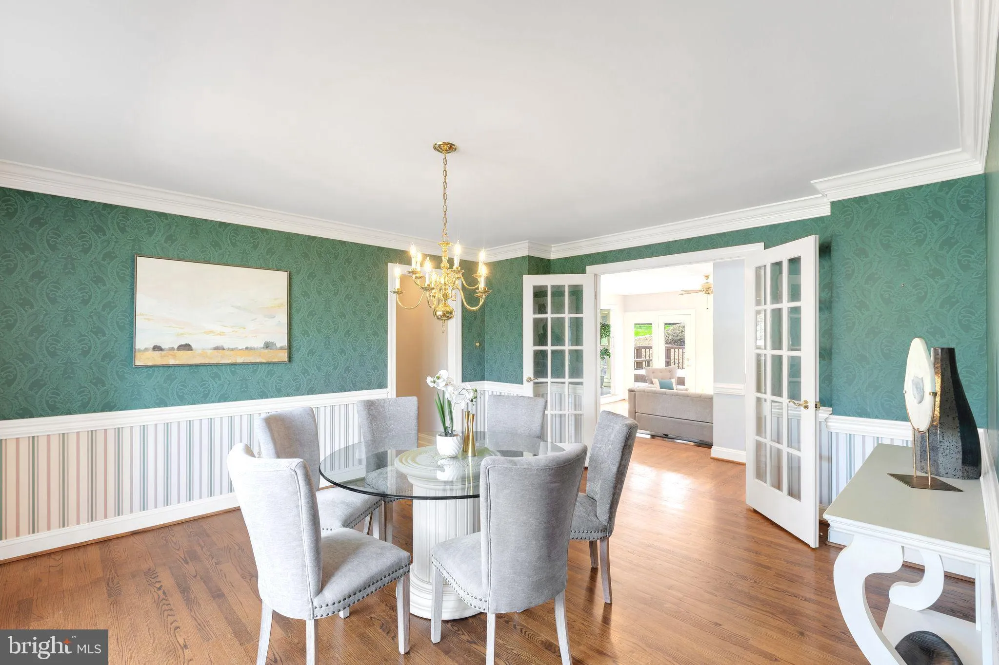 Vienna, Virginia 22182, United States, 5 Bedrooms Bedrooms, ,5 BathroomsBathrooms,Residential,Coming Soon,94961