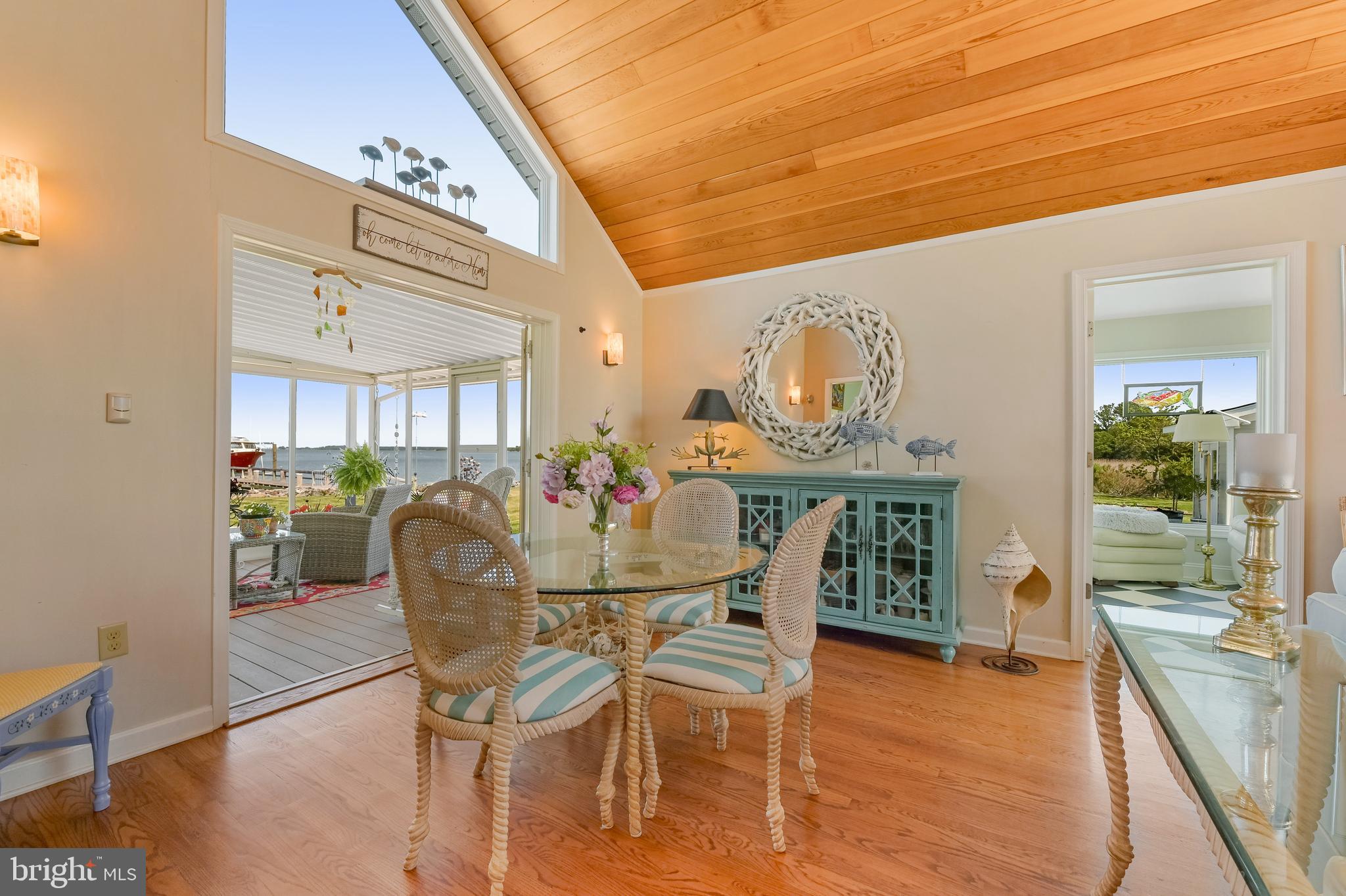 FERRY POINT - Residential