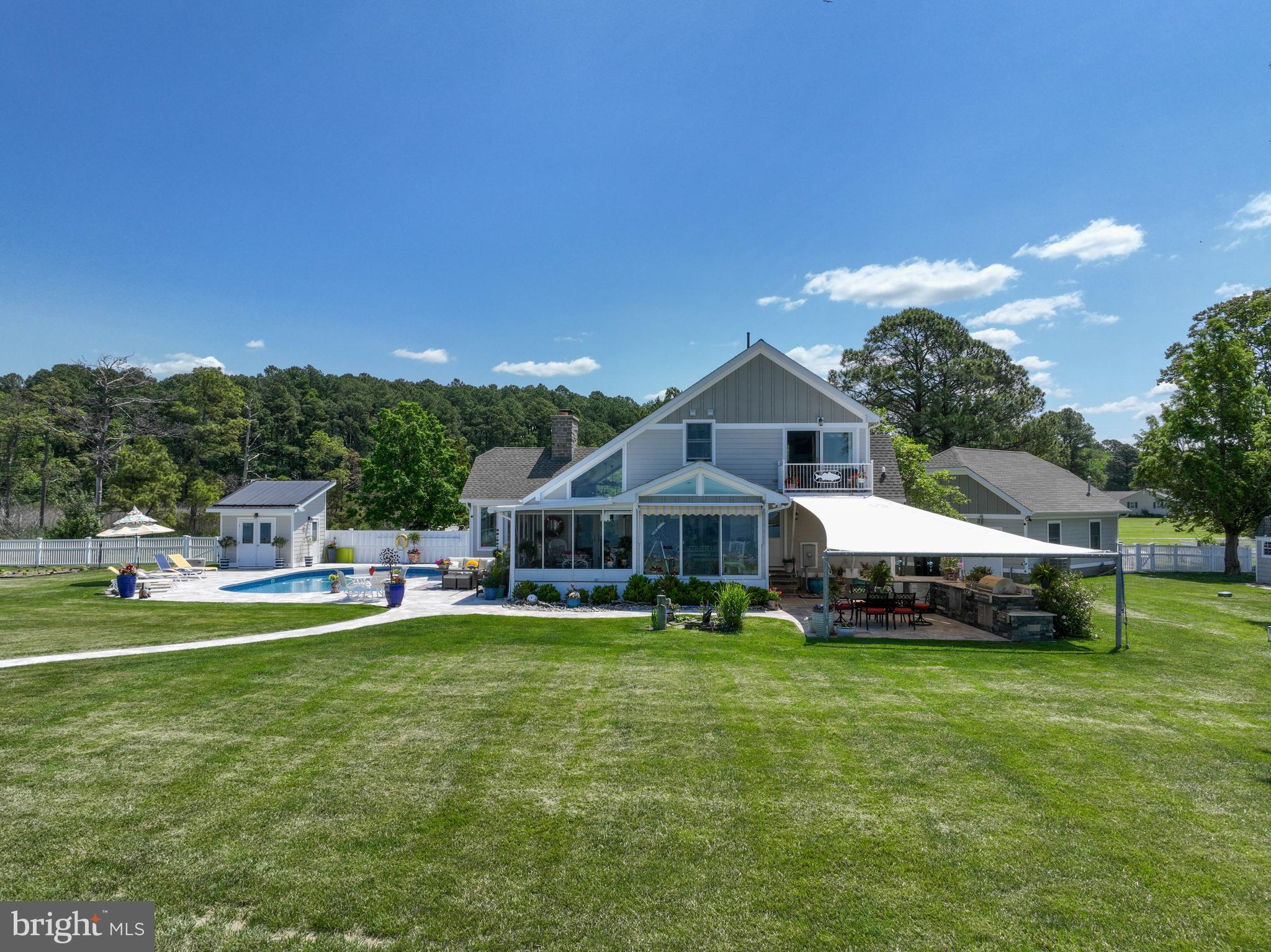 FERRY POINT - Residential