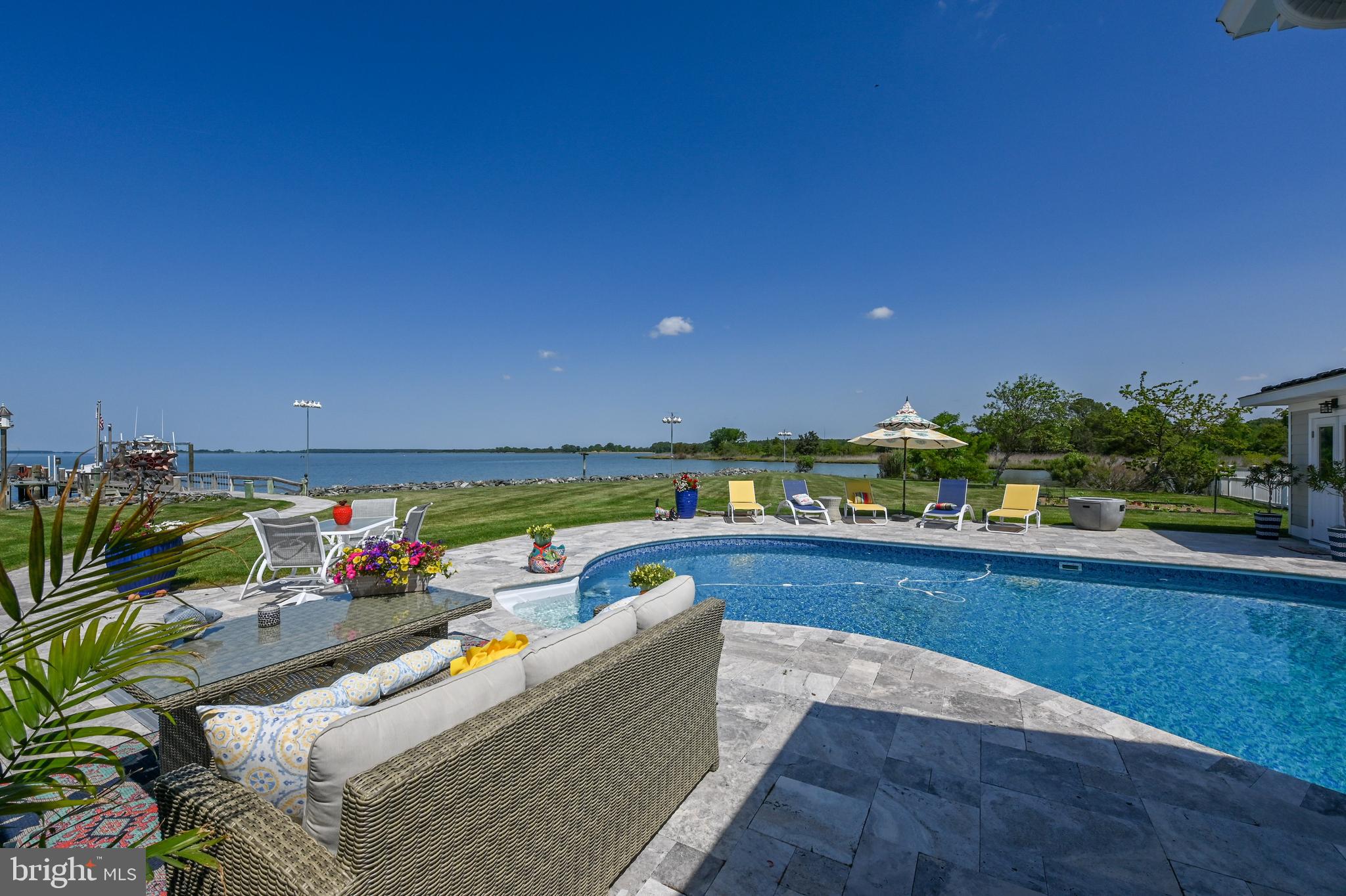 FERRY POINT - Residential