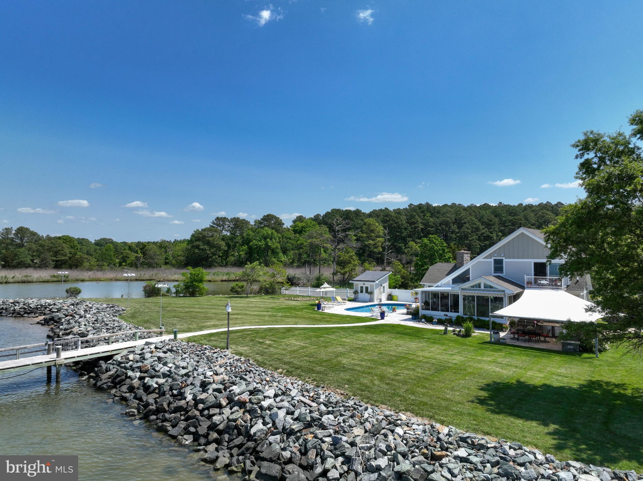 FERRY POINT - Residential