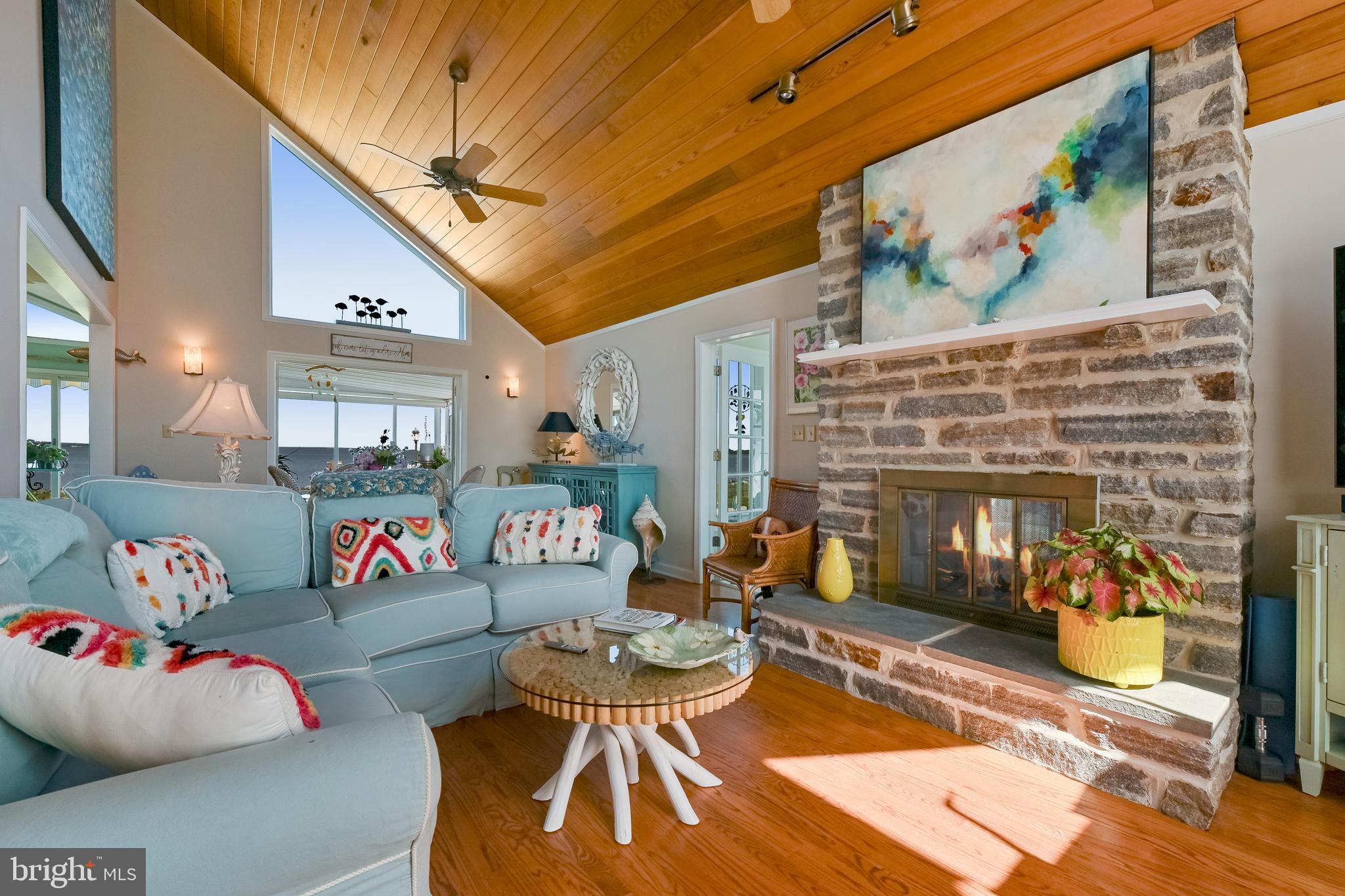 FERRY POINT - Residential