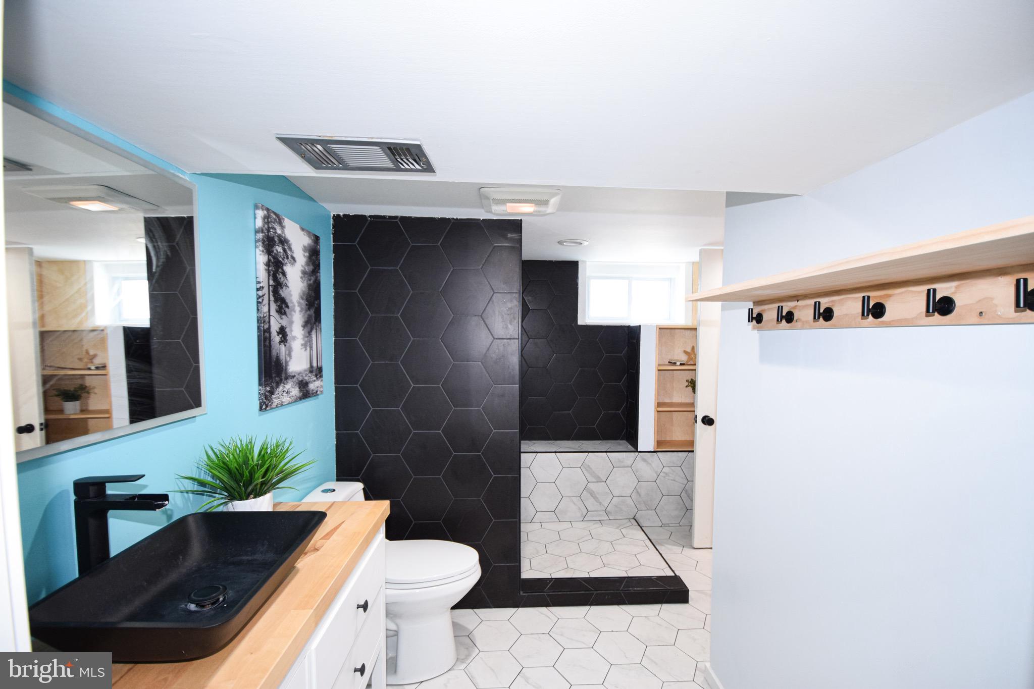 PARKVILLE HEIGHTS - Residential