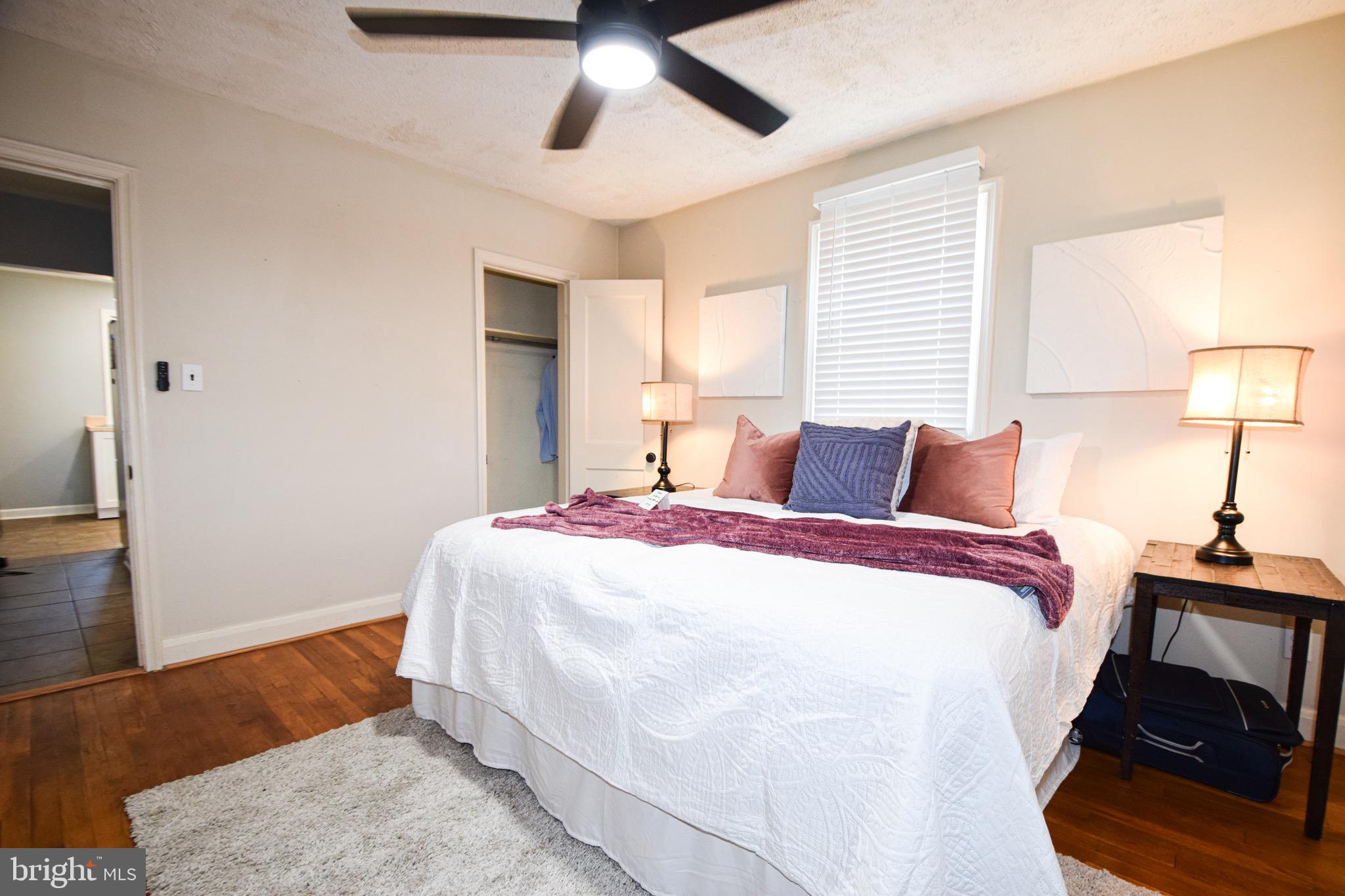 PARKVILLE HEIGHTS - Residential