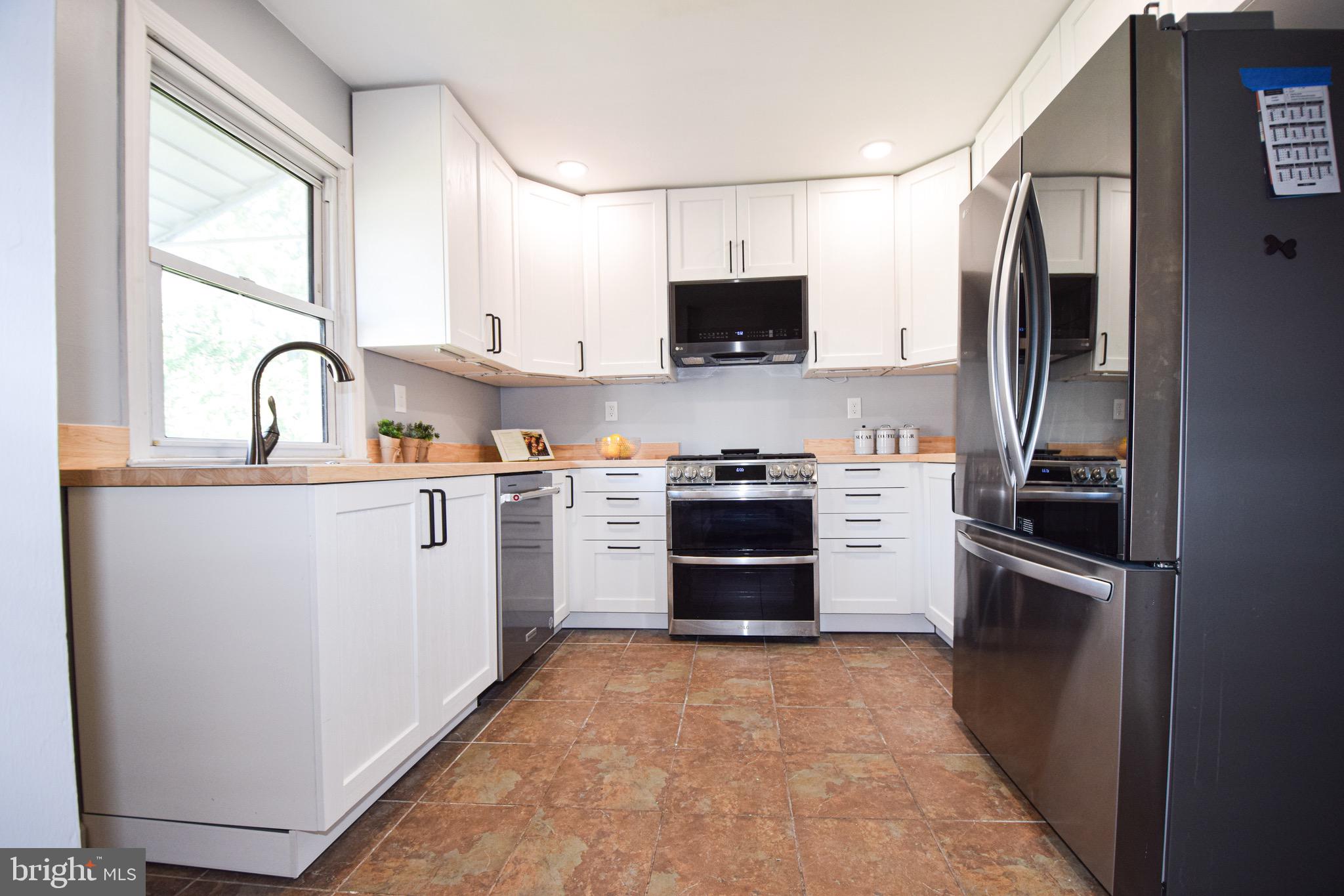 PARKVILLE HEIGHTS - Residential