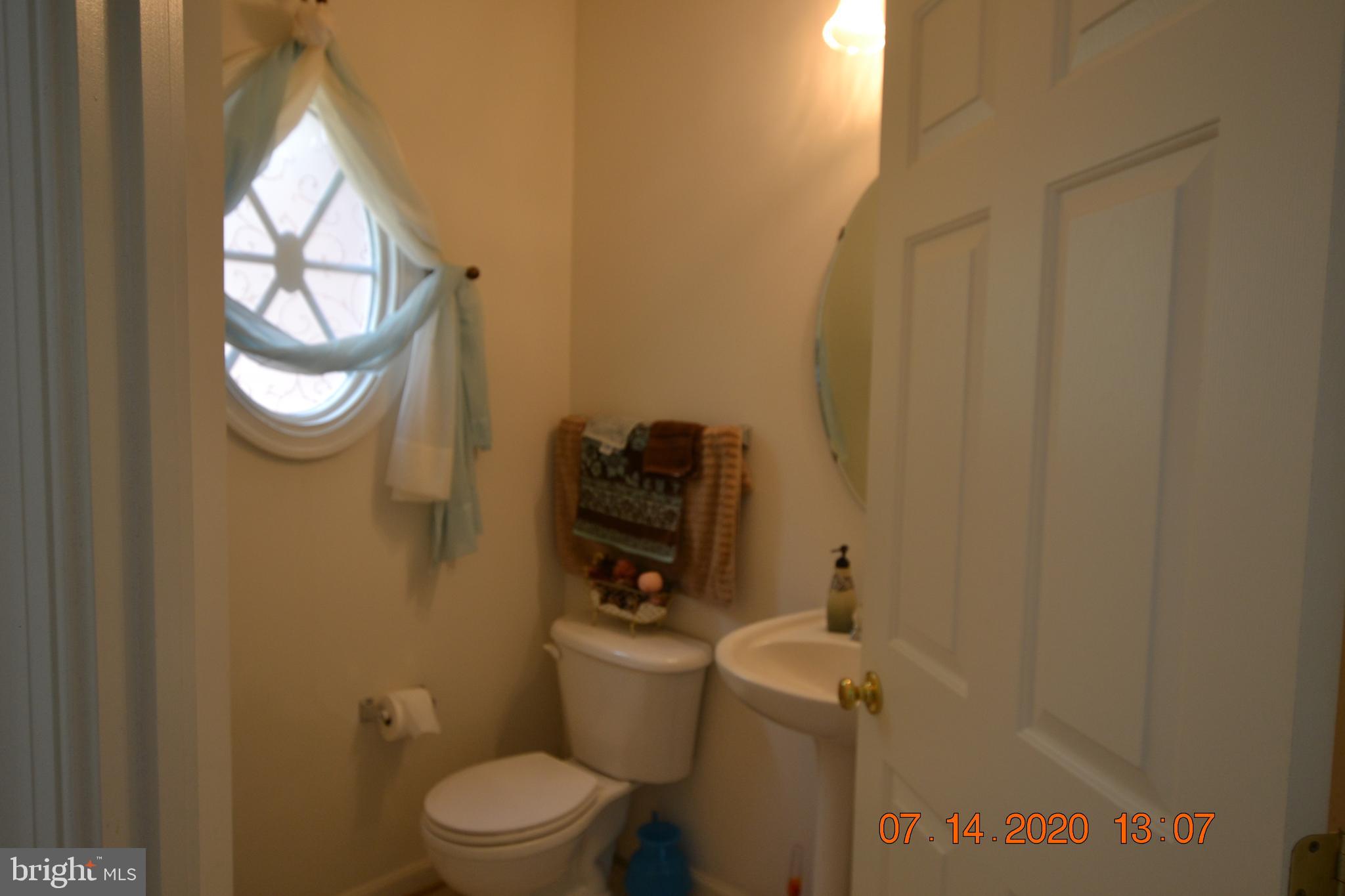 RIDGES OF WARRENTON - Residential Lease