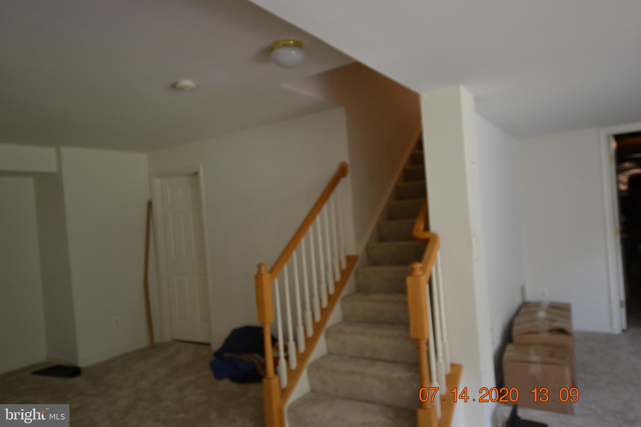 RIDGES OF WARRENTON - Residential Lease